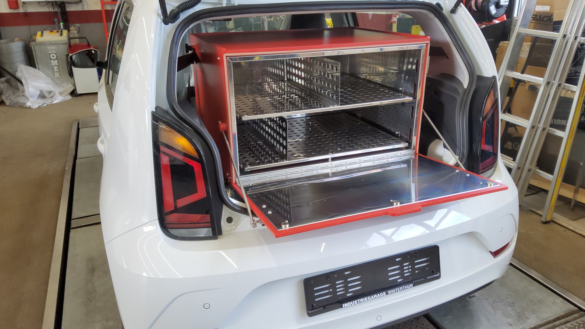 VW Up 1.0 MPI move up Kurier-image-3