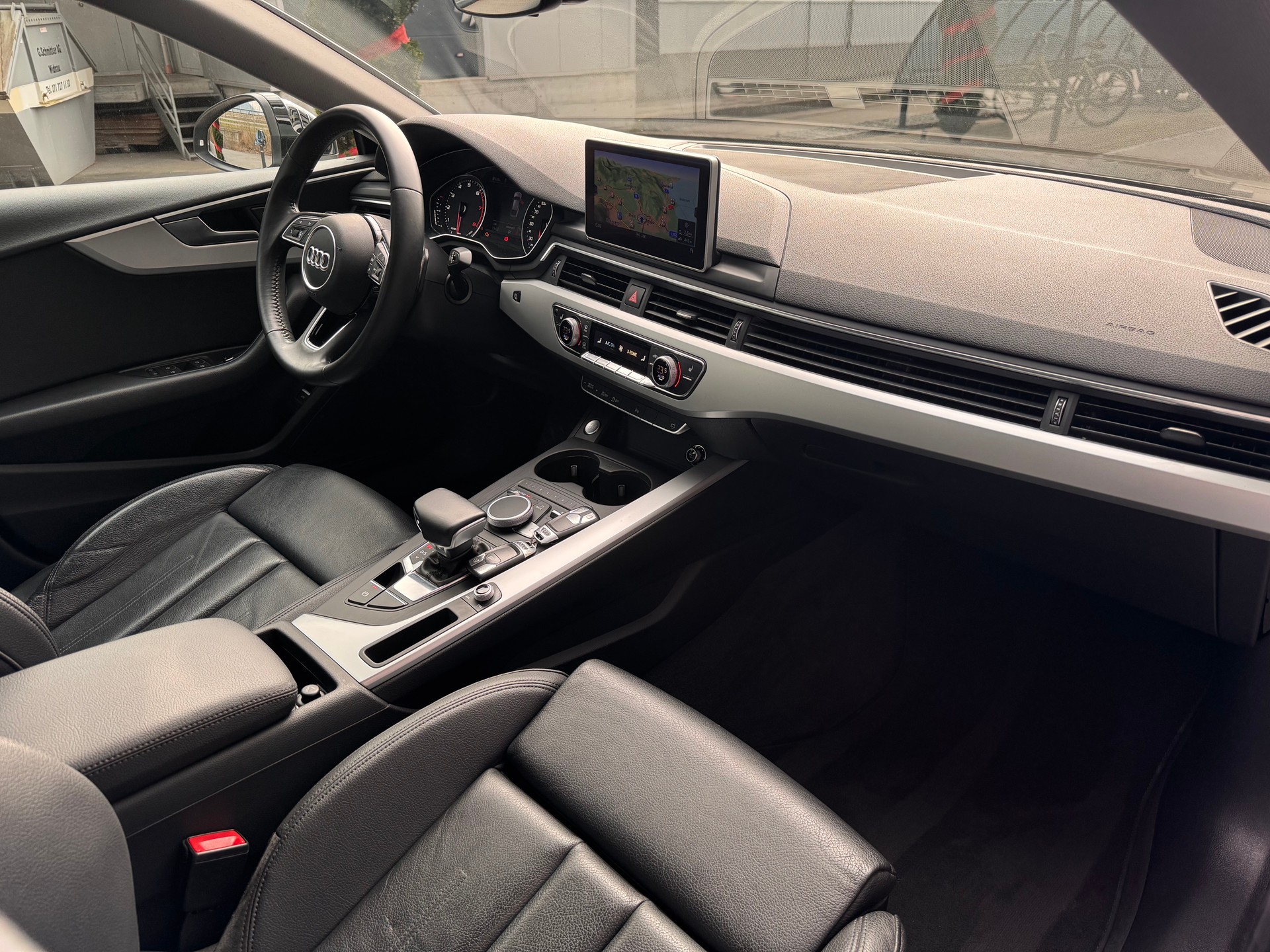 AUDI A5 Sportback 2.0 TFSI Sport S-tronic-image-14
