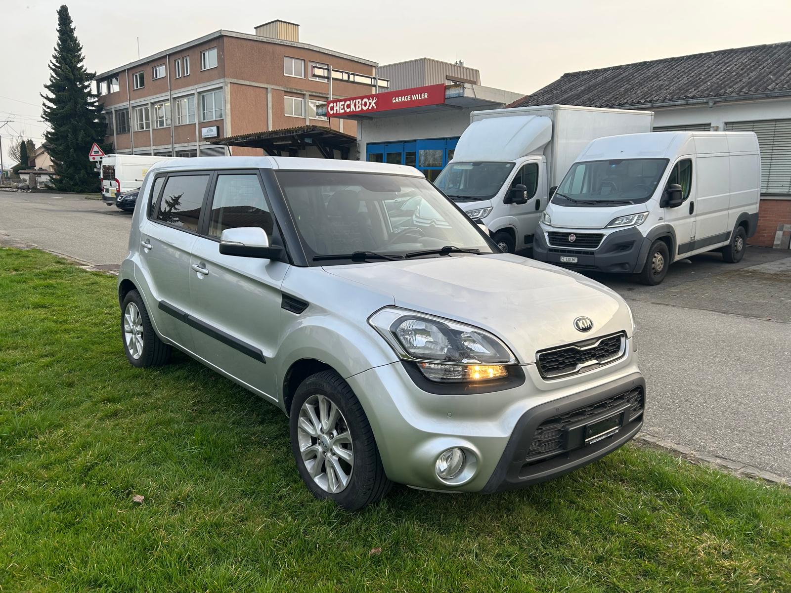 KIA Soul 1.6 GDI Style Automatic-image-4