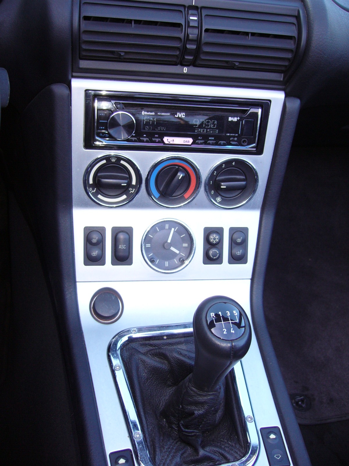 BMW Z3 1.9i Roadster-image-11