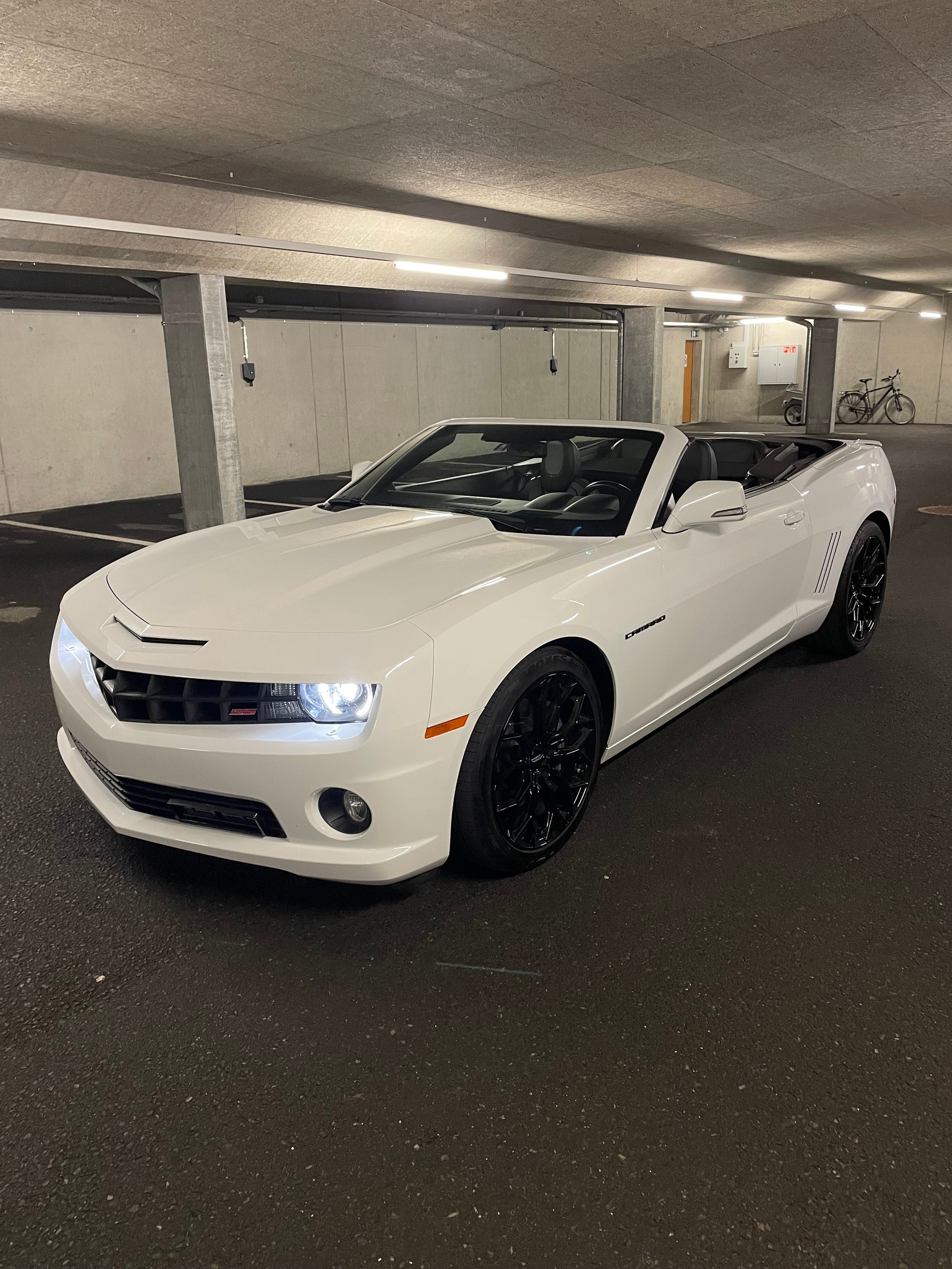 CHEVROLET Camaro 6.2 Convertible Automatic-image-1