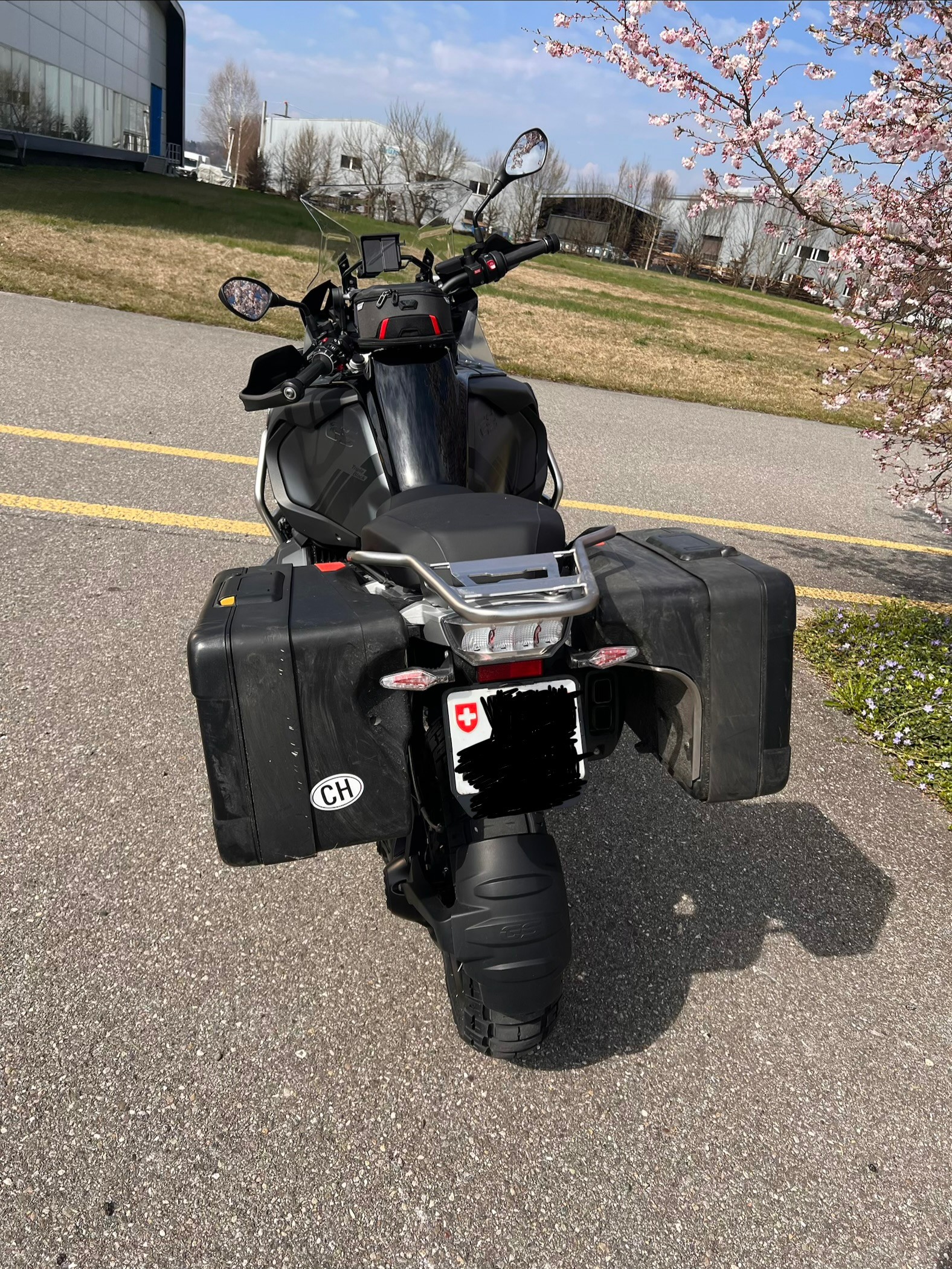 BMW R 1250 GS Adventure Triple Black-image-4
