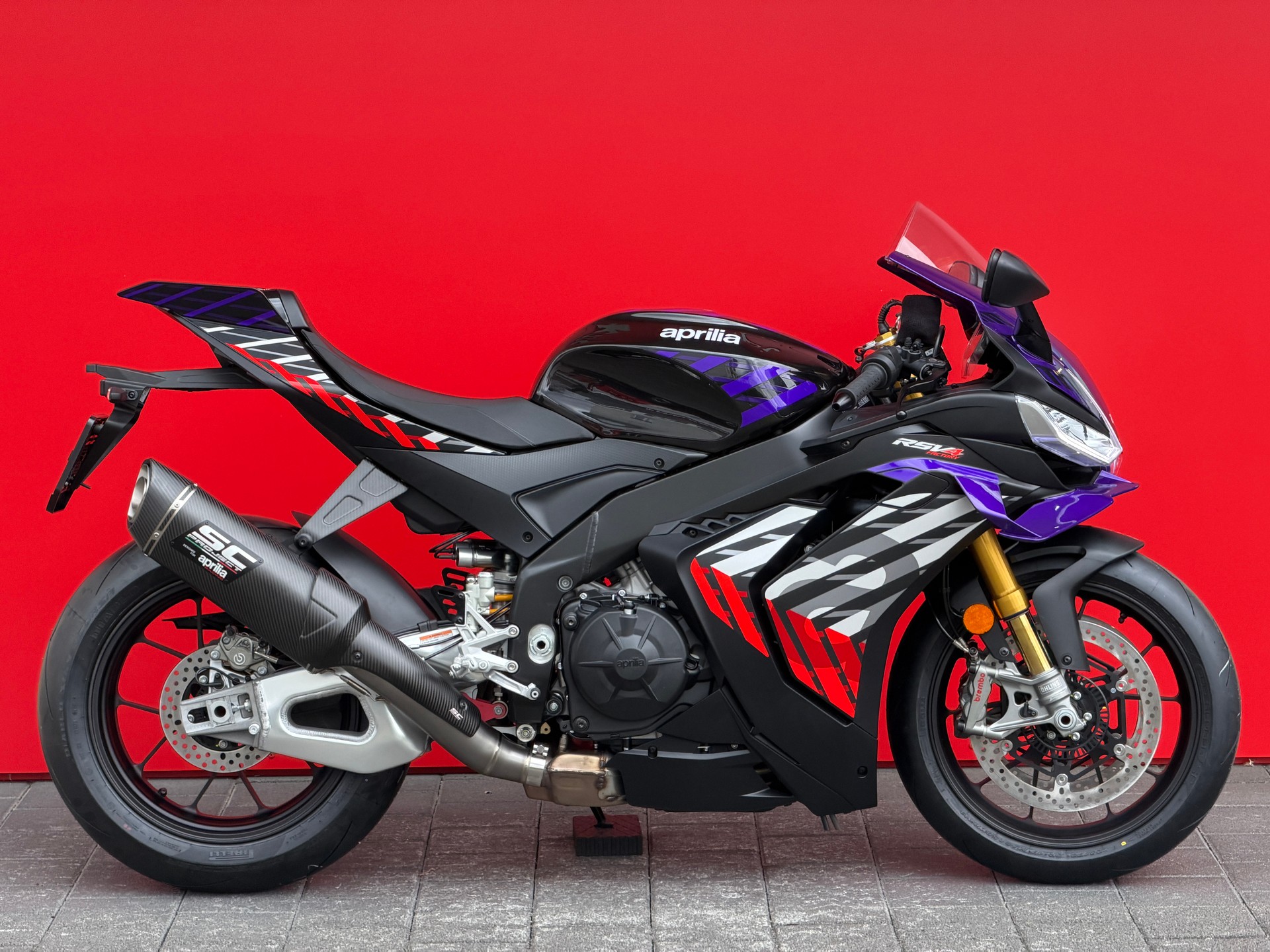 APRILIA RSV4 1100 E5+ Factory-image-1