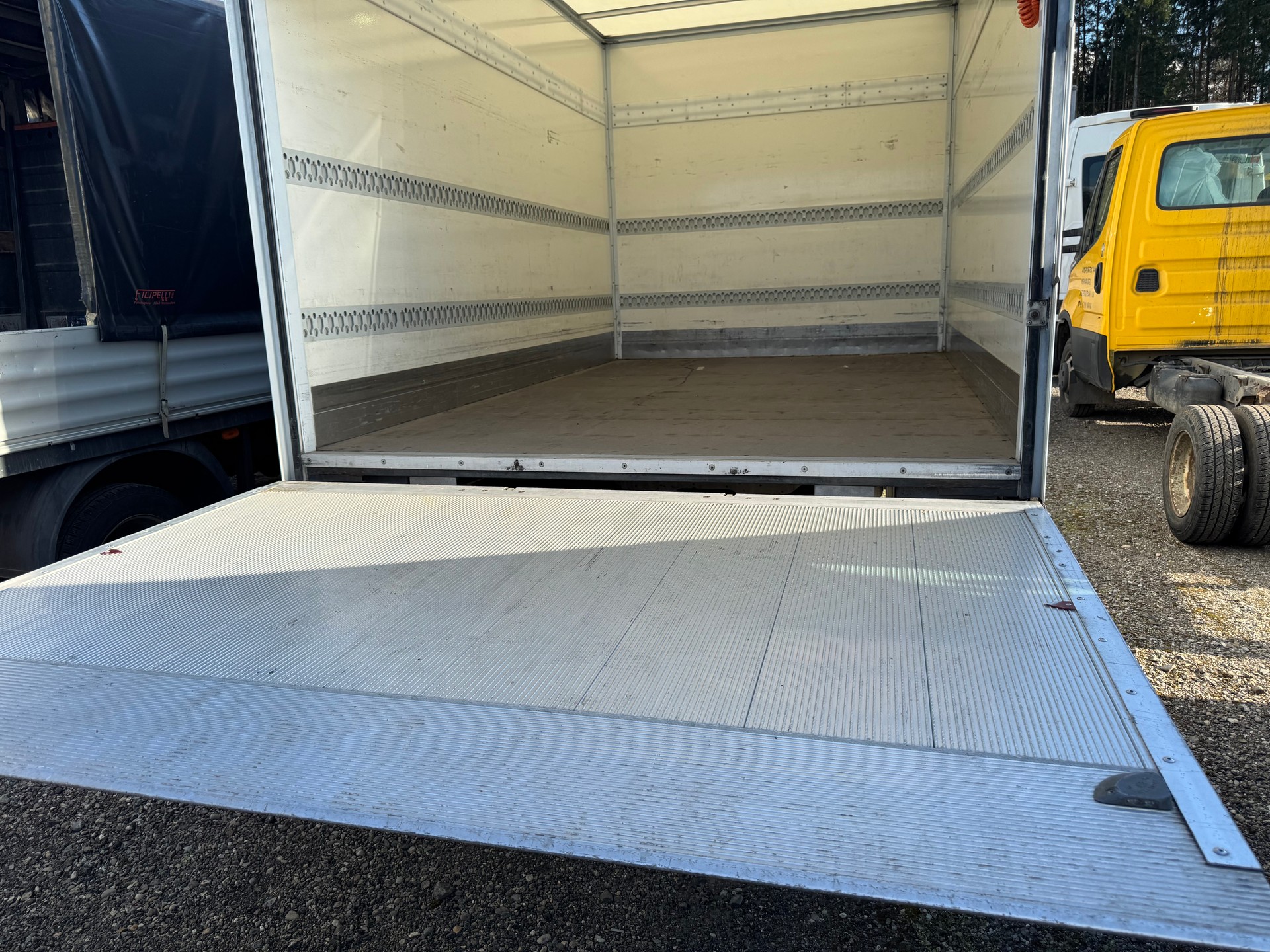 FIAT Ducato 35 XL 2.3 MJ Comfort Matic-image-13