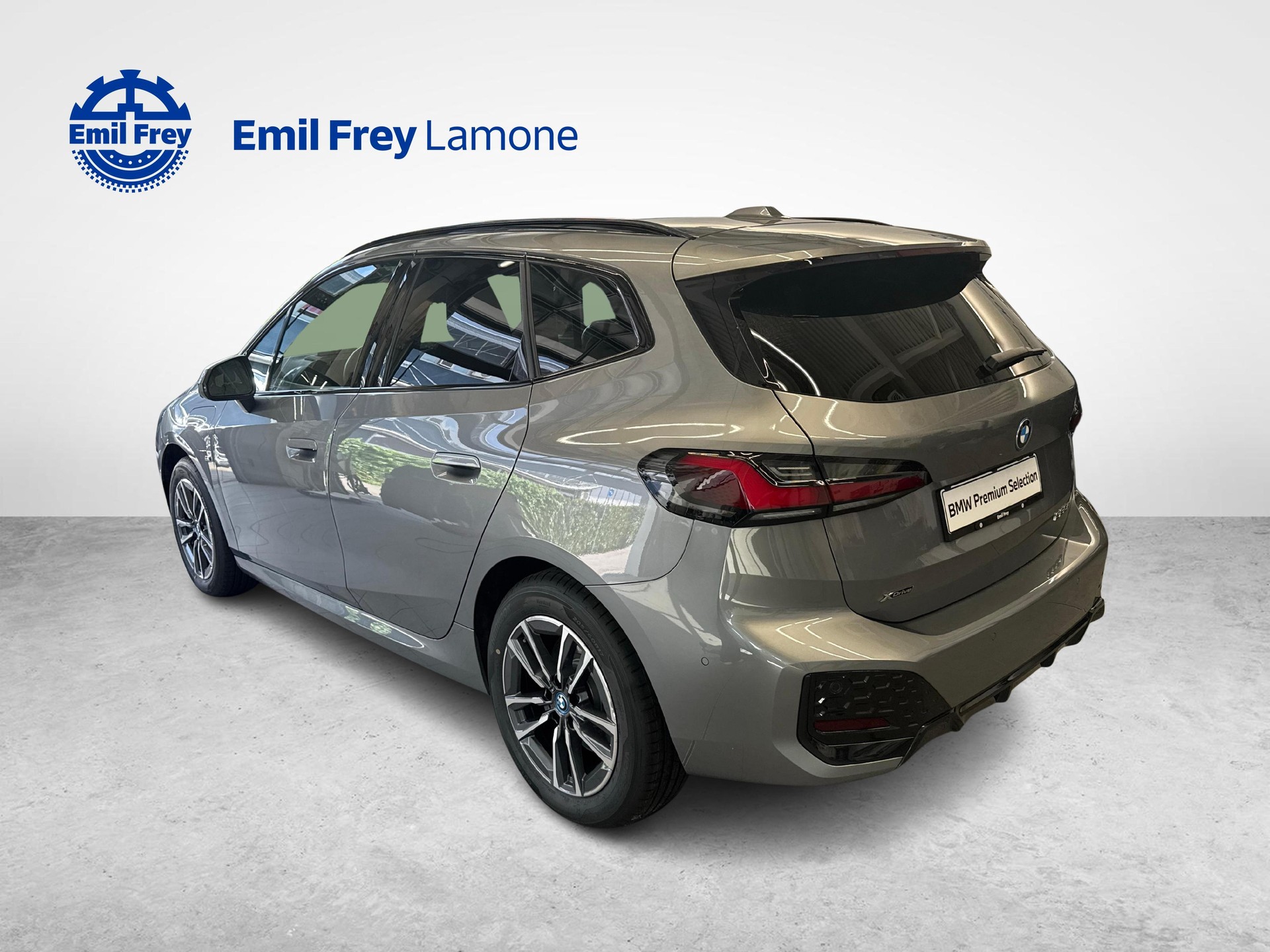 BMW 225e xDrive paddles Active Tourer-showroom-element-3
