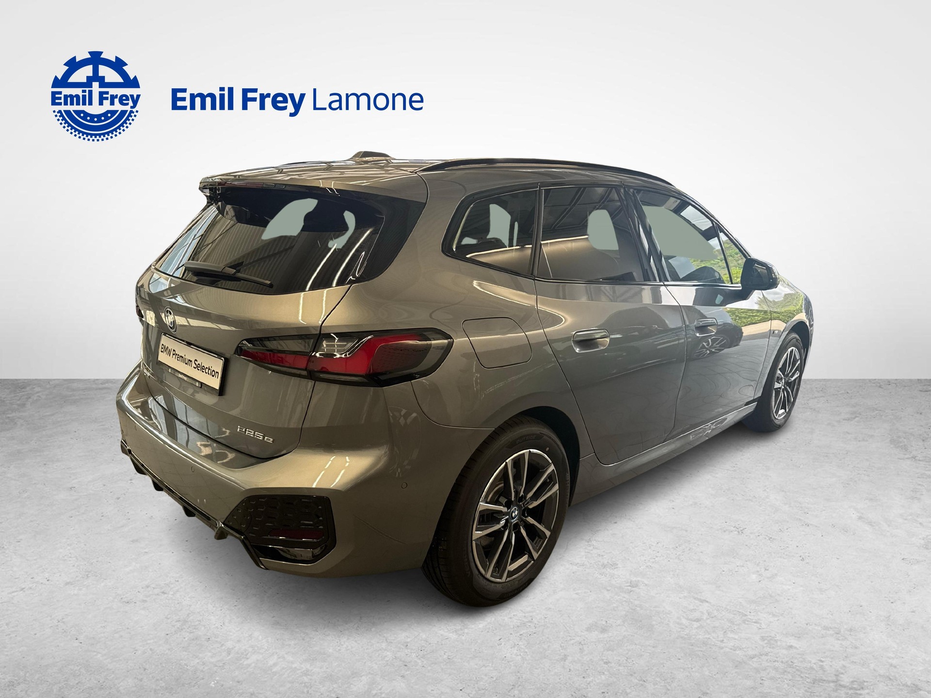 BMW 225e xDrive paddles Active Tourer-image-5