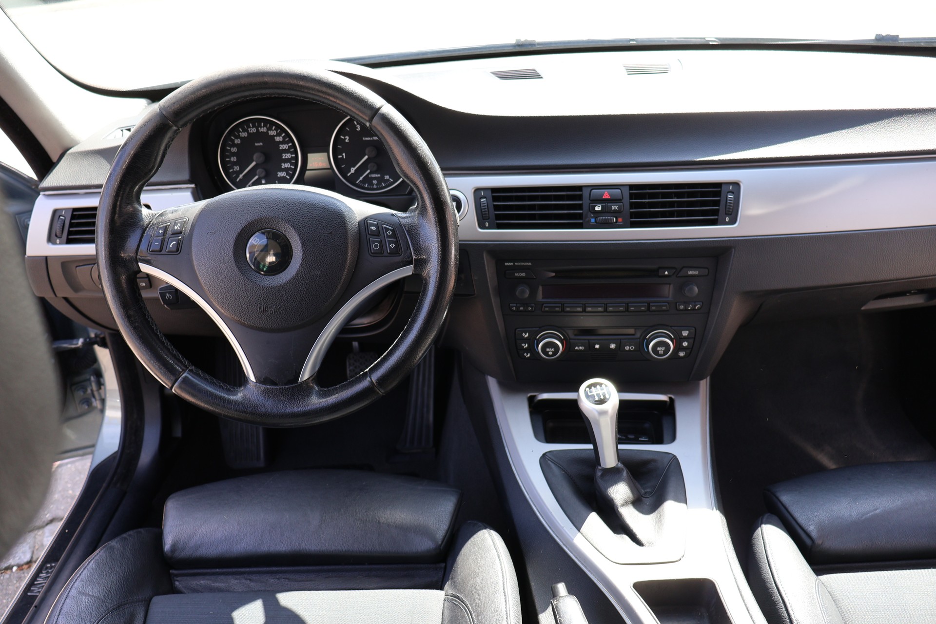 BMW 325i more4you-image-14