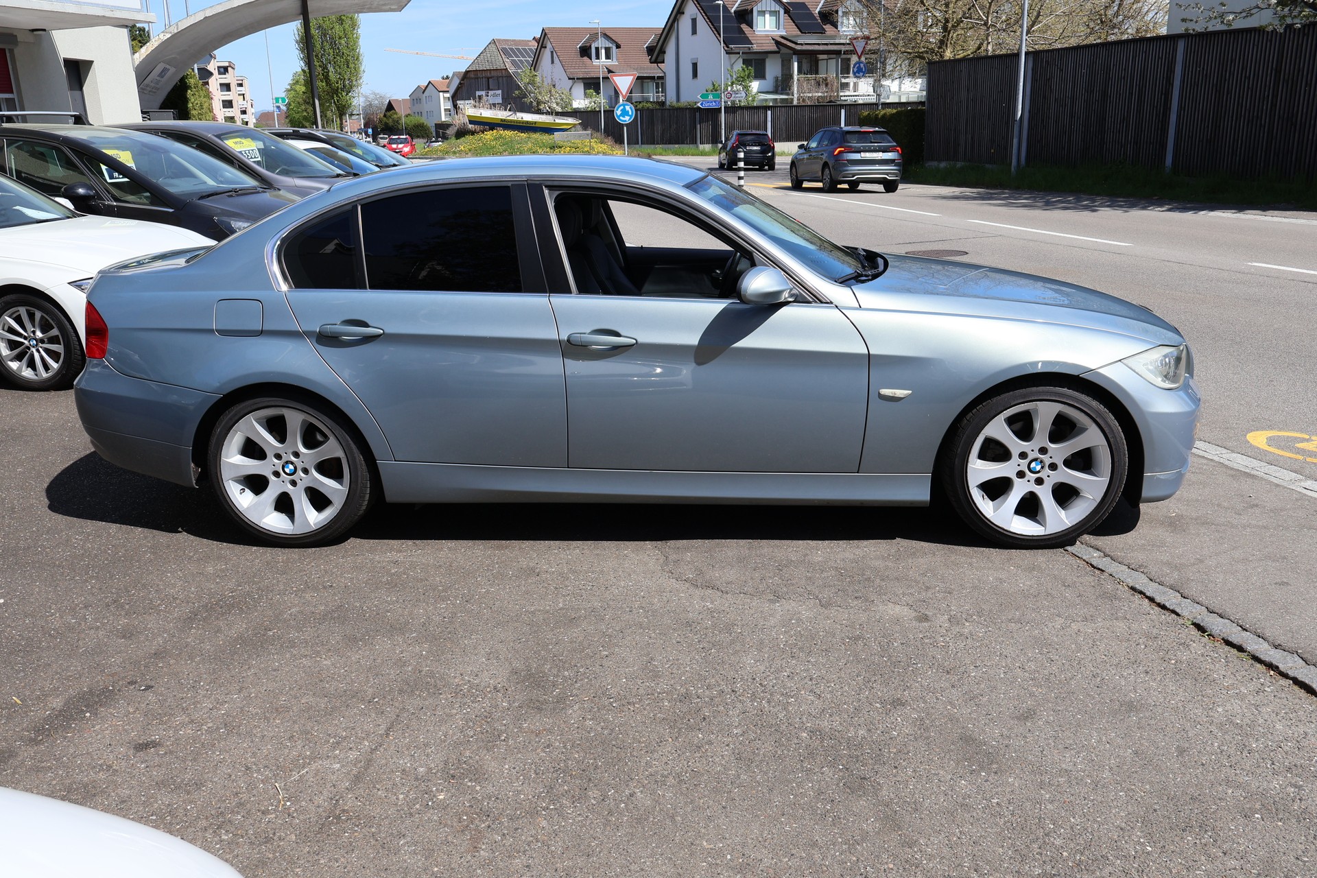 BMW 325i more4you-image-3