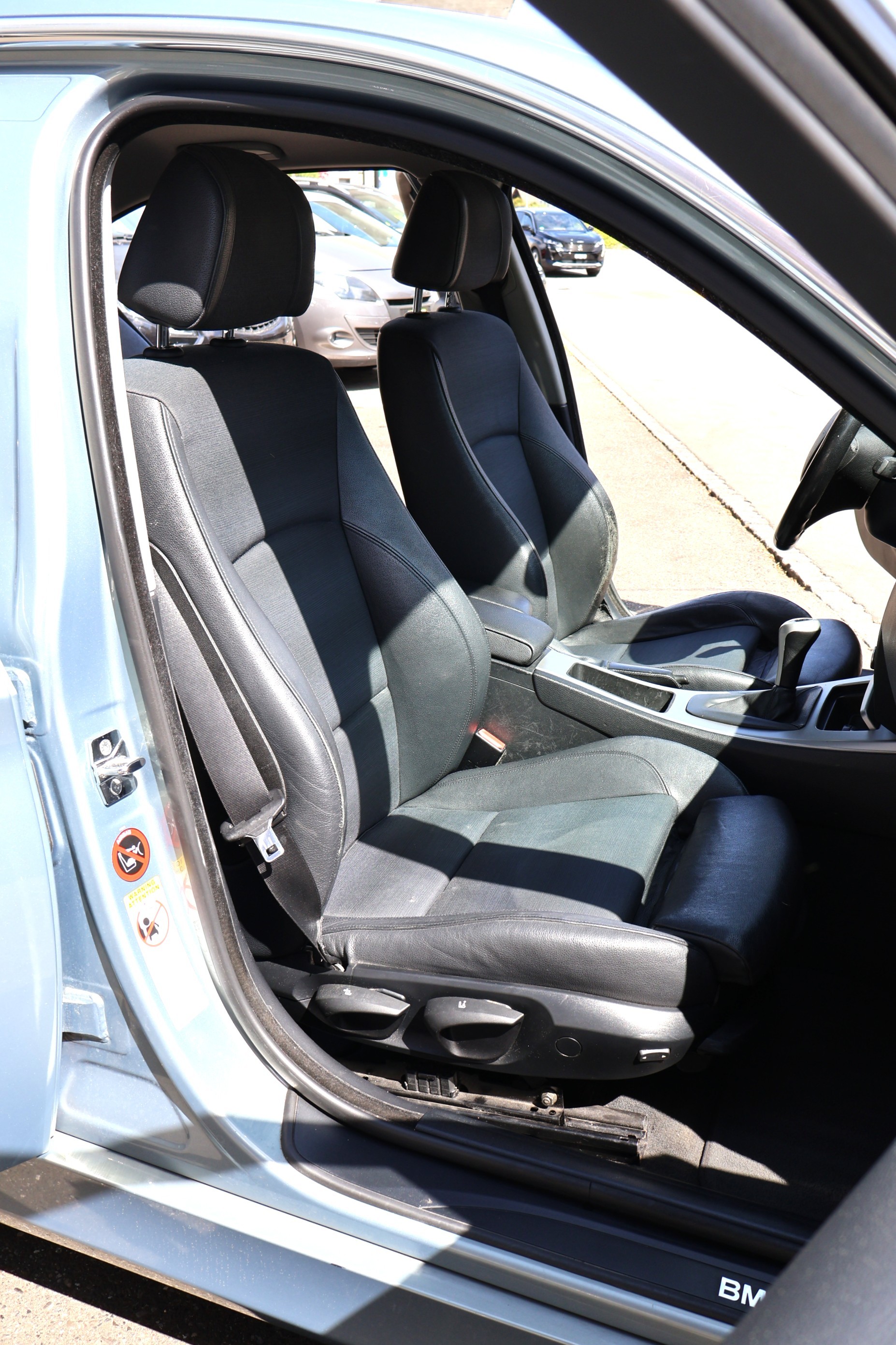 BMW 325i more4you-image-12