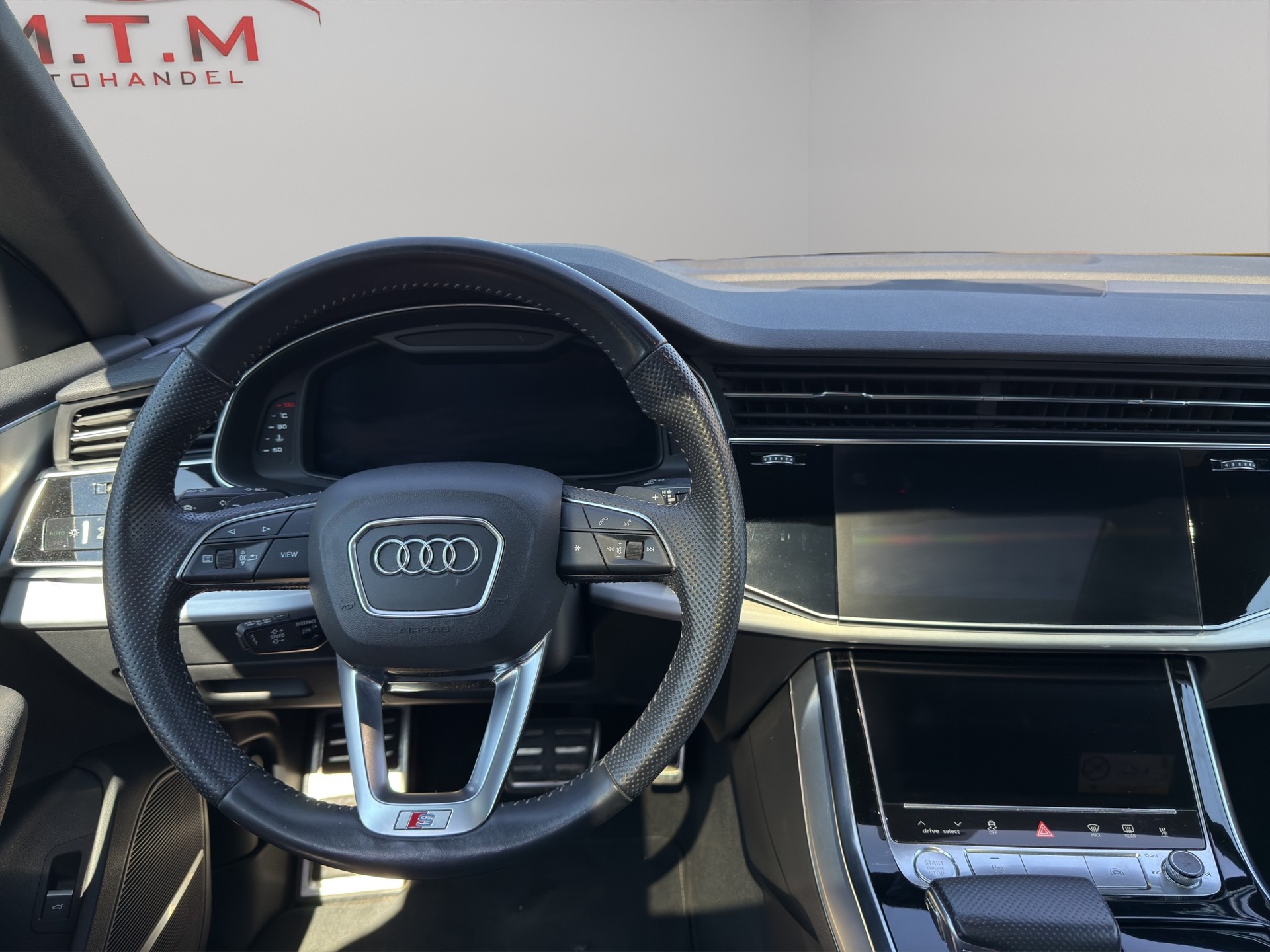 AUDI Q8 50 TDI quattro tiptronic-image-11