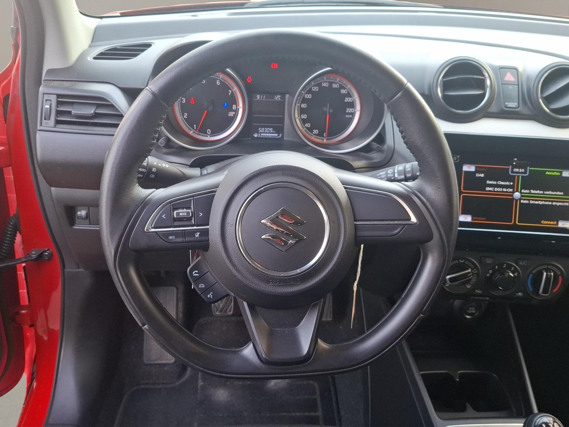 SUZUKI Swift 1.2 Compact+ 4x4-image-6