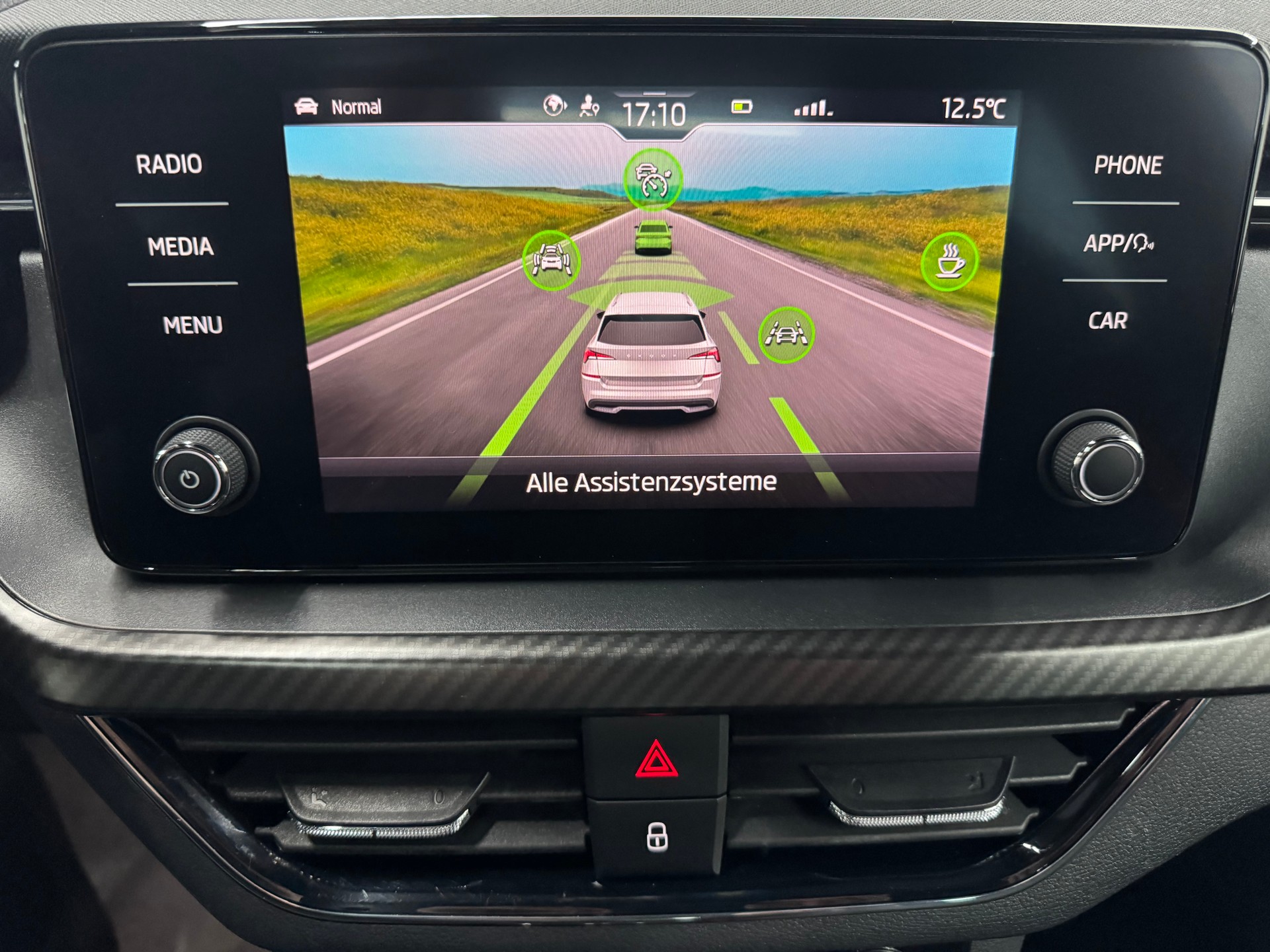 SKODA Kamiq 1.5 TSI Monte Carlo DSG-image-29