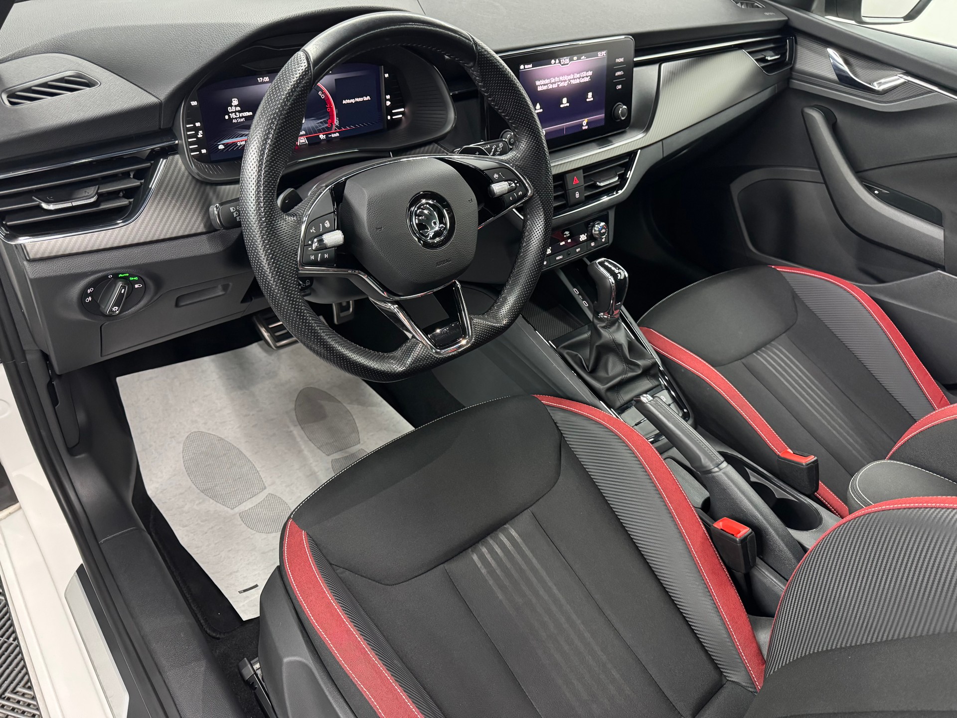 SKODA Kamiq 1.5 TSI Monte Carlo DSG-image-15