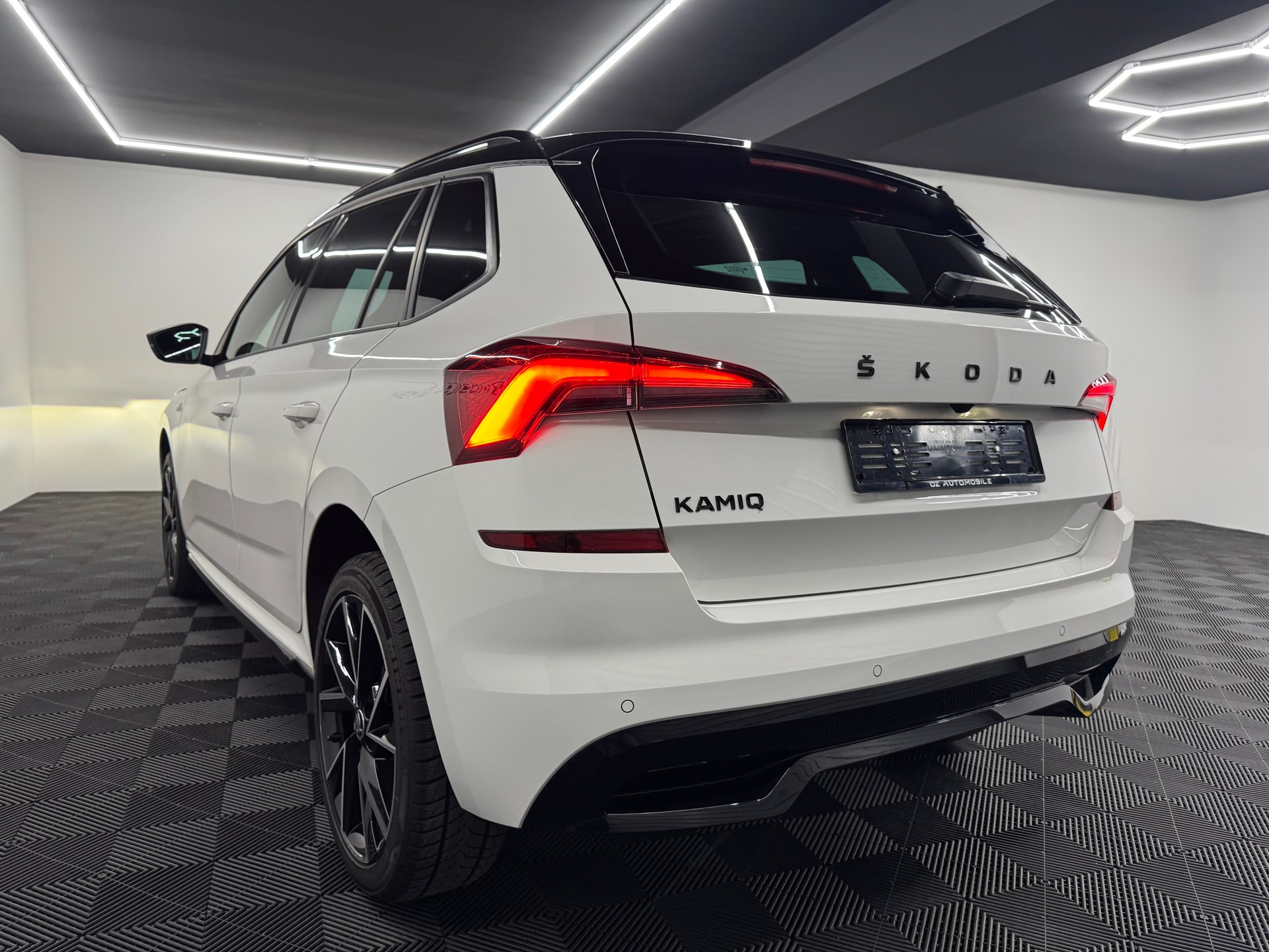 SKODA Kamiq 1.5 TSI Monte Carlo DSG-image-5