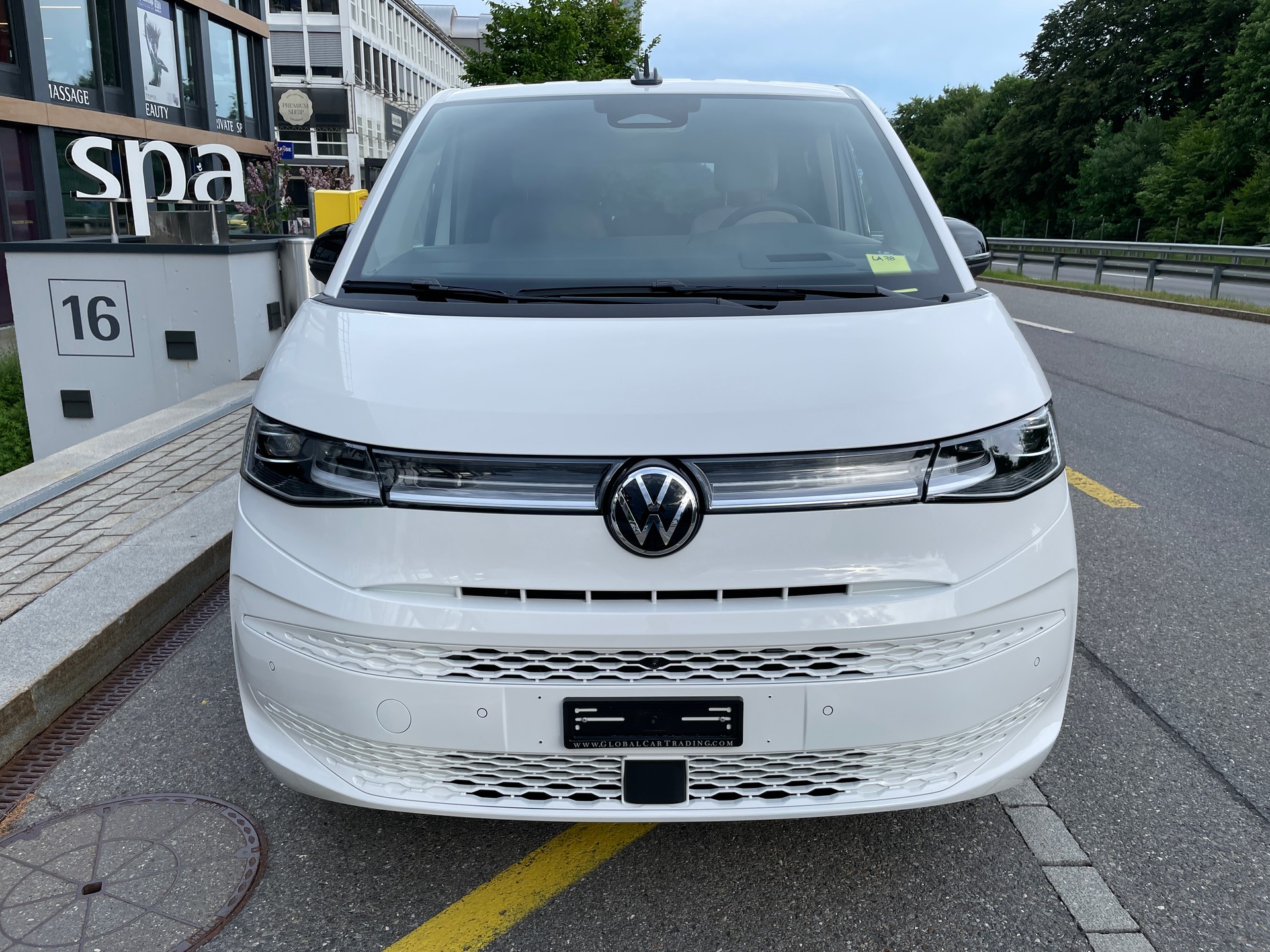 VW Multivan 1.5 eHybrid Style 4Motion DSG-showroom-element-1