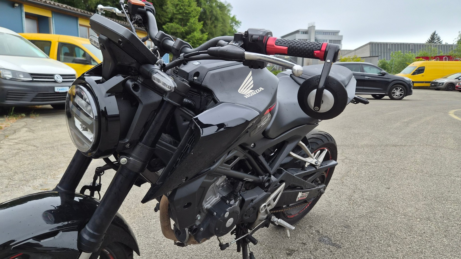 HONDA CB 125 R-image-9