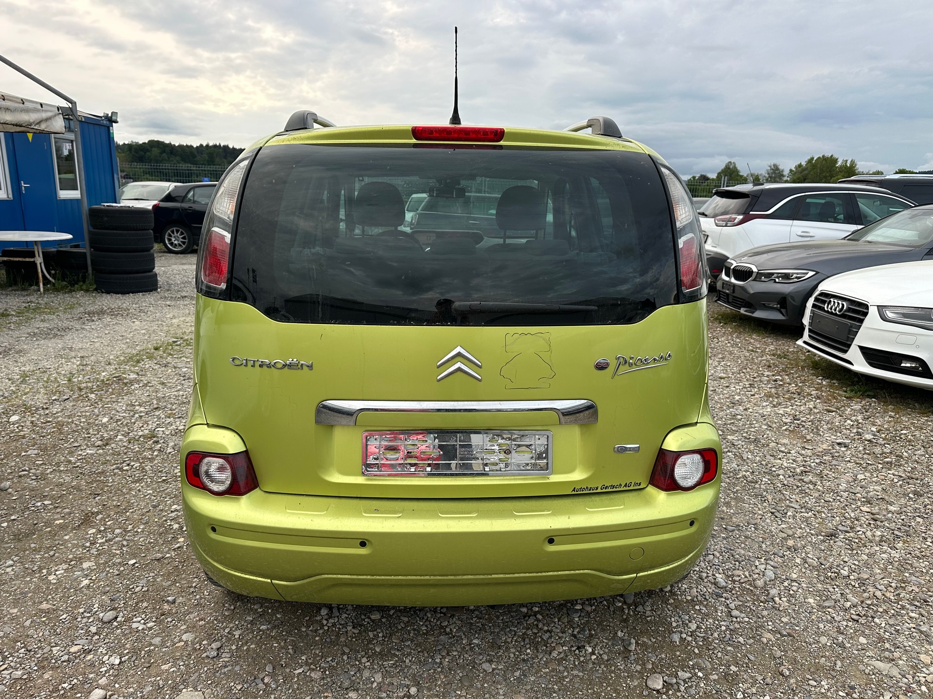 CITROEN C3 Picasso 1.6 HDi Exclusive EGS6-image-4