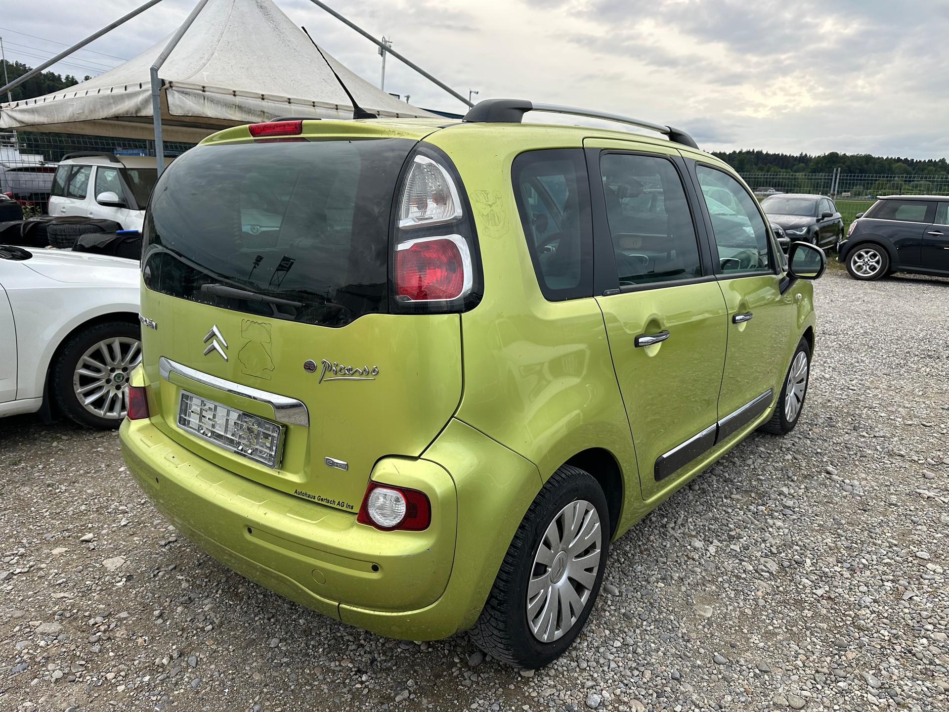 CITROEN C3 Picasso 1.6 HDi Exclusive EGS6-image-3