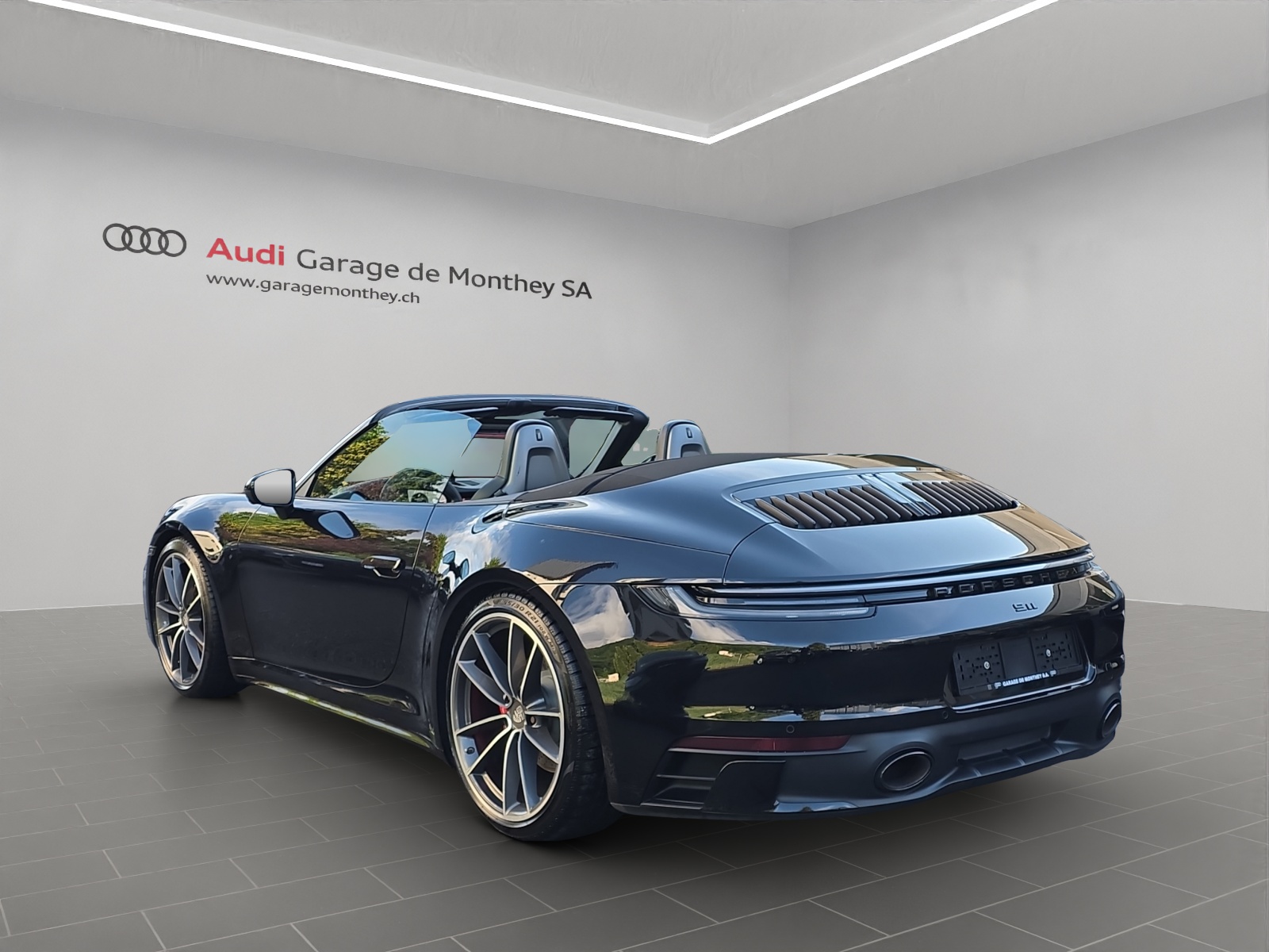 PORSCHE 911 Carrera 4S Cabriolet PDK-image-3