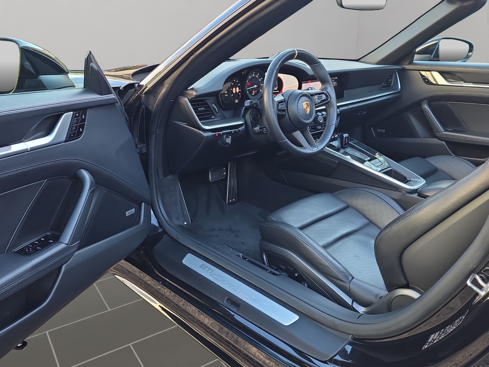 PORSCHE 911 Carrera 4S Cabriolet PDK-image-6