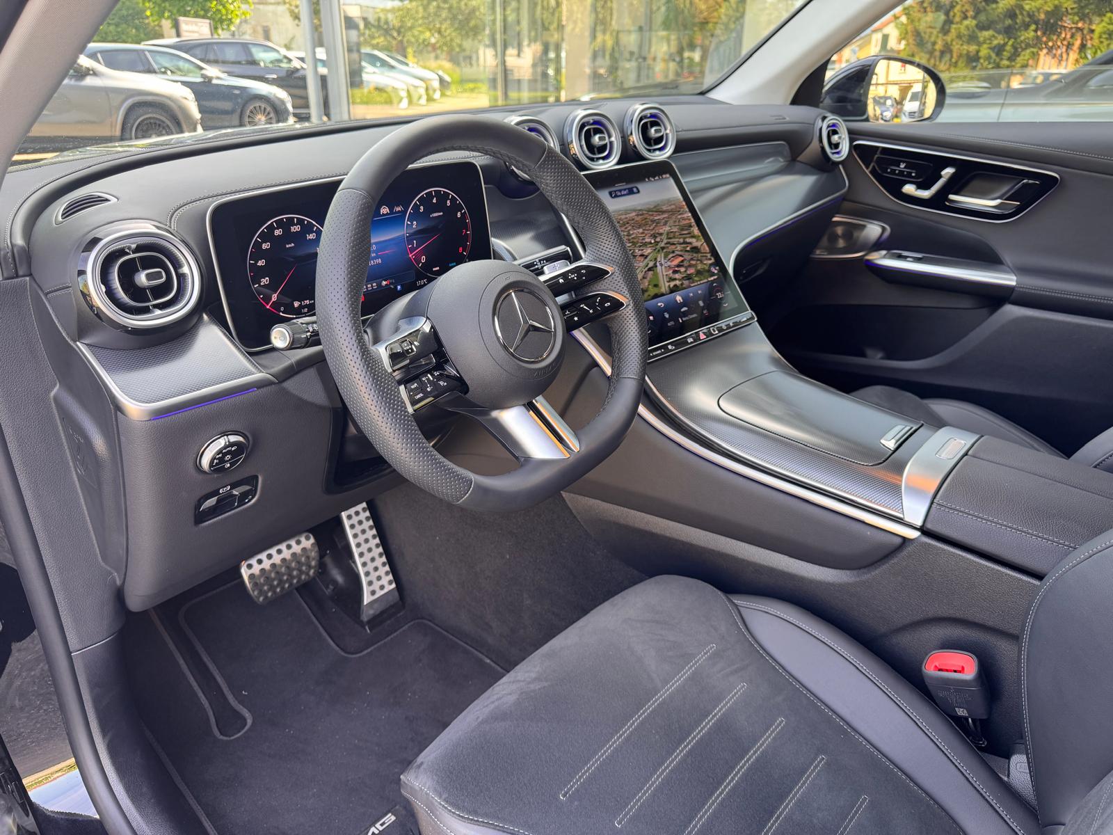 MERCEDES-BENZ GLC 200 4Matic 9G-Tronic-image-9