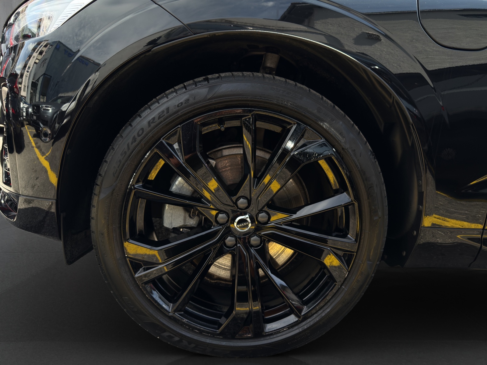 VOLVO XC60 T8 eAWD PluginHybrid Black Edition Geartronic-image-6
