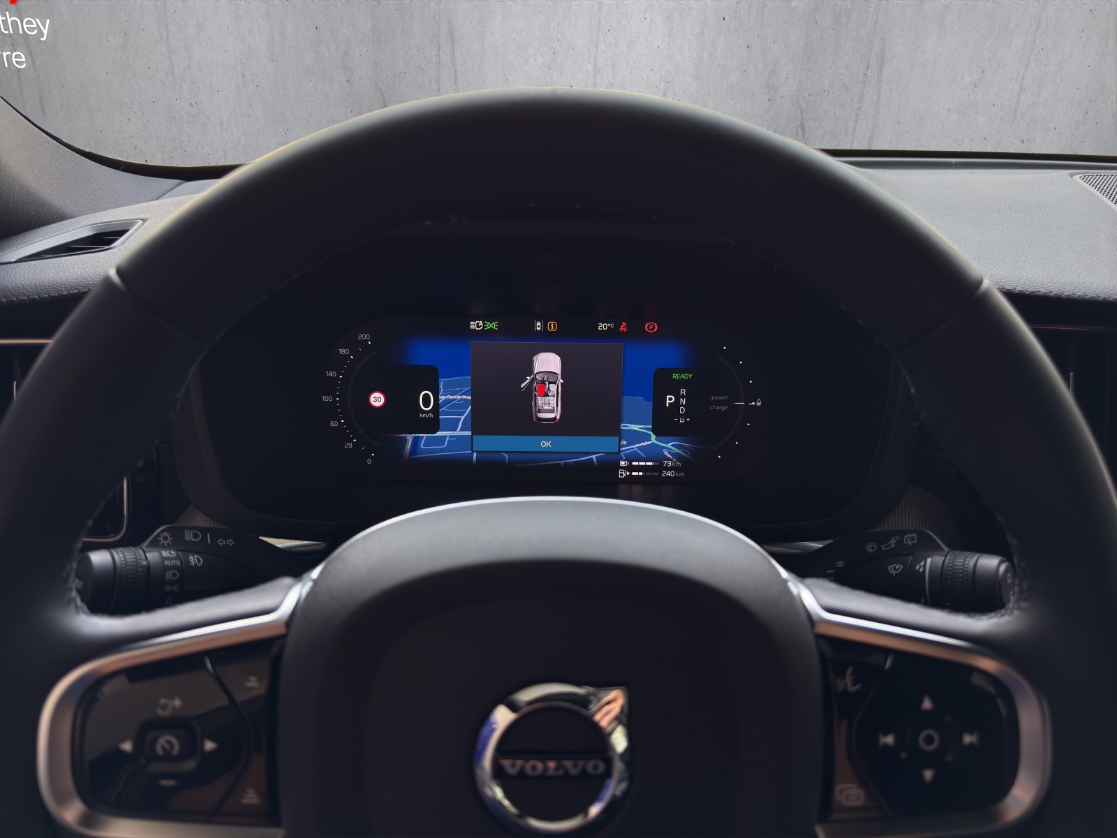 VOLVO XC60 T8 eAWD PluginHybrid Black Edition Geartronic-image-15