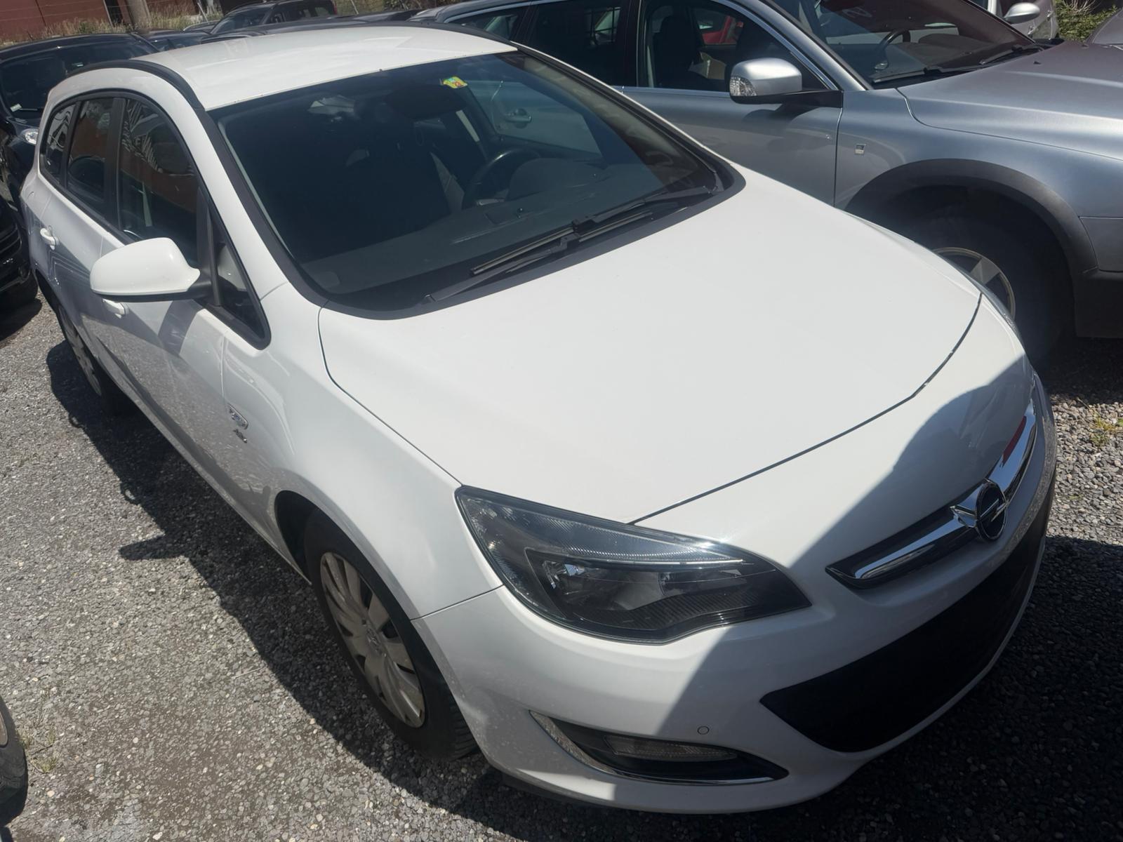 OPEL Astra ST 1.7 CDTi ecoFLEX Anniversary Ed.-image-1