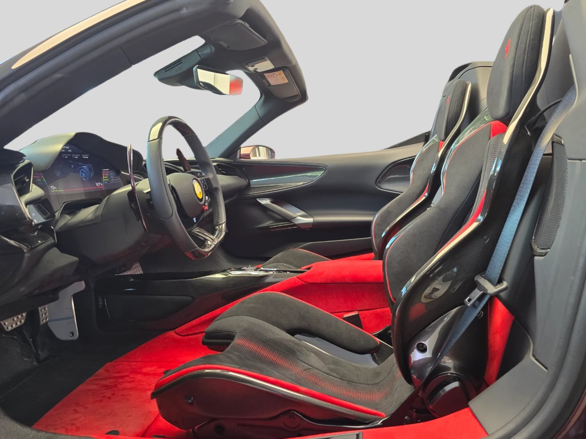 FERRARI SF90 Spider-image-8