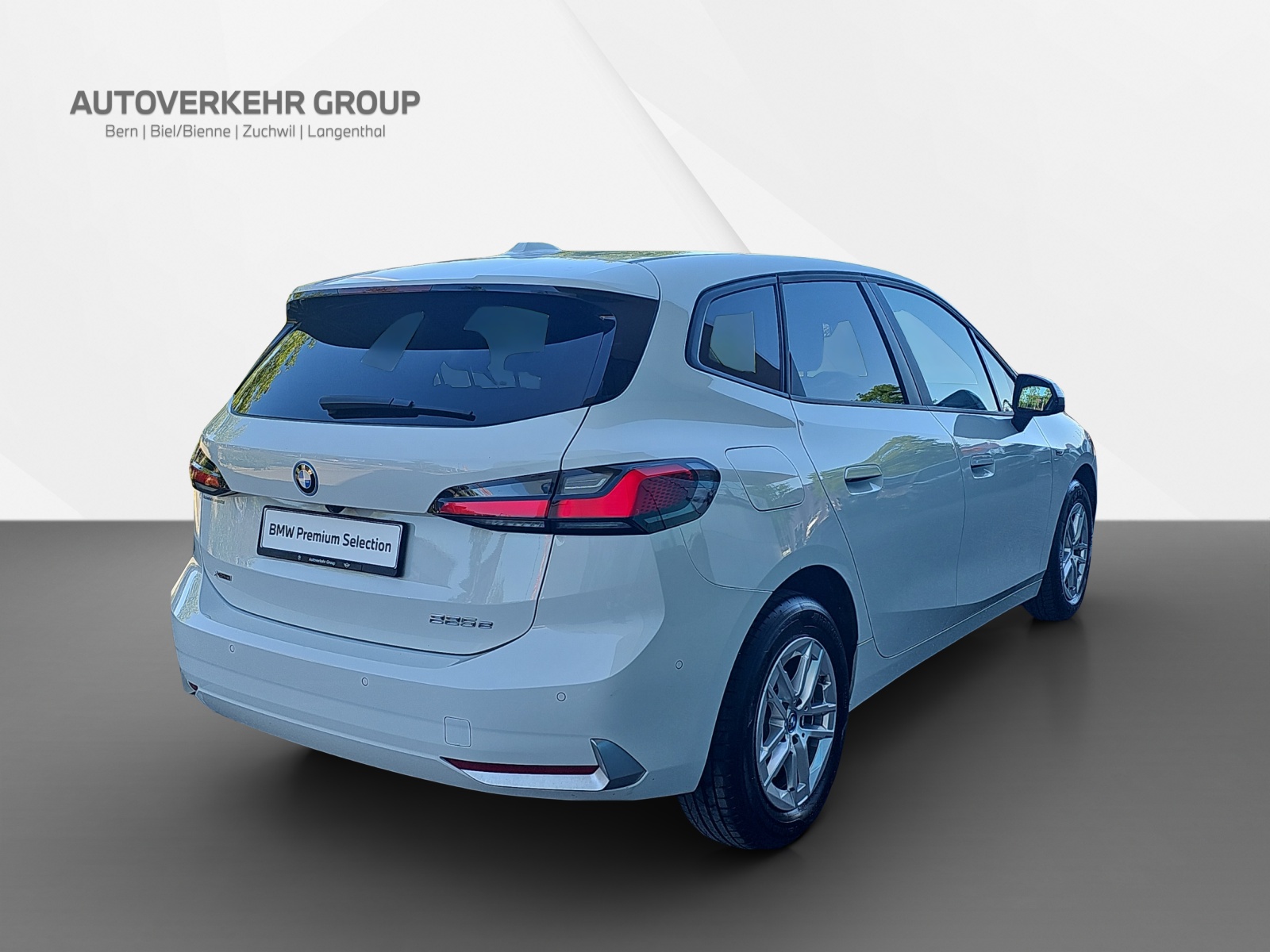 BMW 225e xDrive Active Tourer-image-6