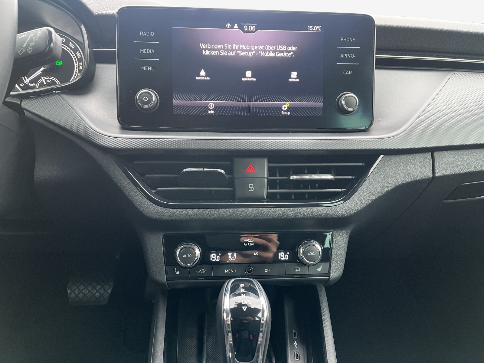 SKODA Kamiq 1.0 TSI Ambition DSG-image-10