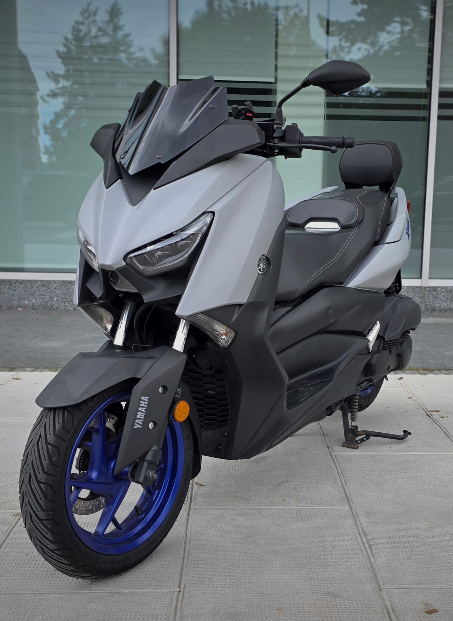 YAMAHA X-Max YP 125-image-1