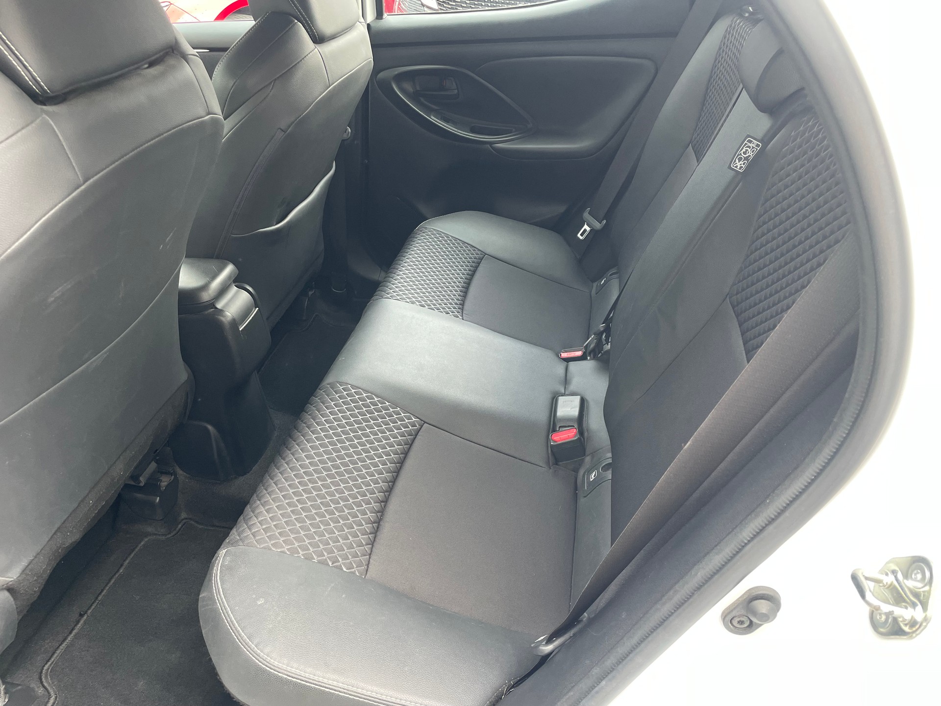 MAZDA 2 Hybrid Select-image-7