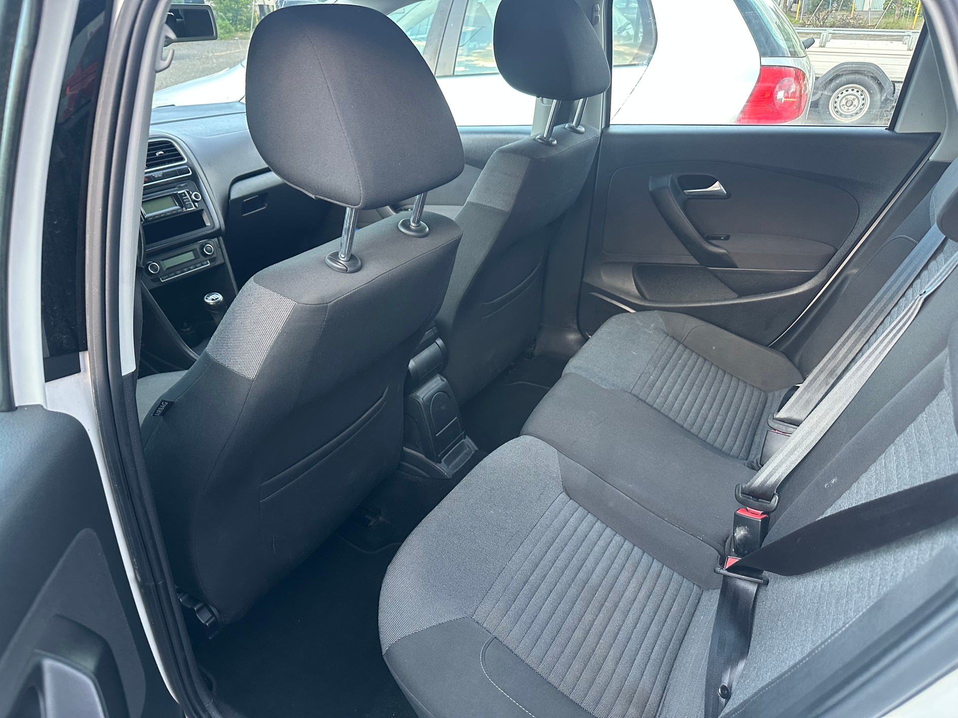 VW Polo 1.2 TSI Comfortline-image-3