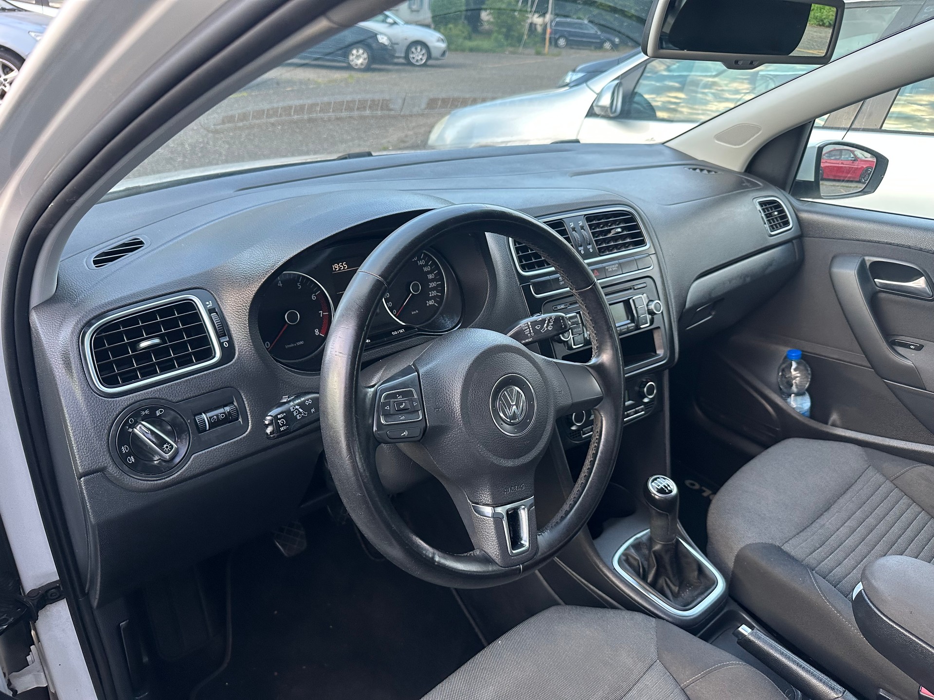 VW Polo 1.2 TSI Comfortline-image-4