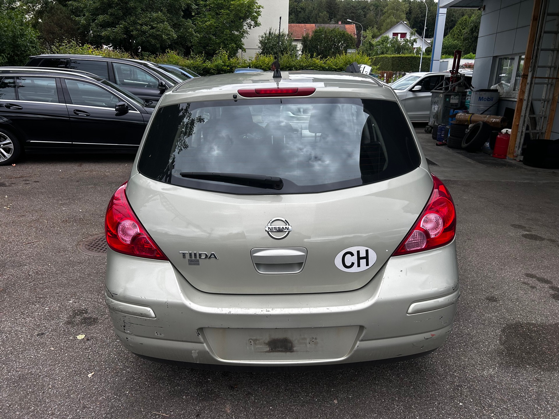 NISSAN Tiida 1.6 acenta Automatic-image-4