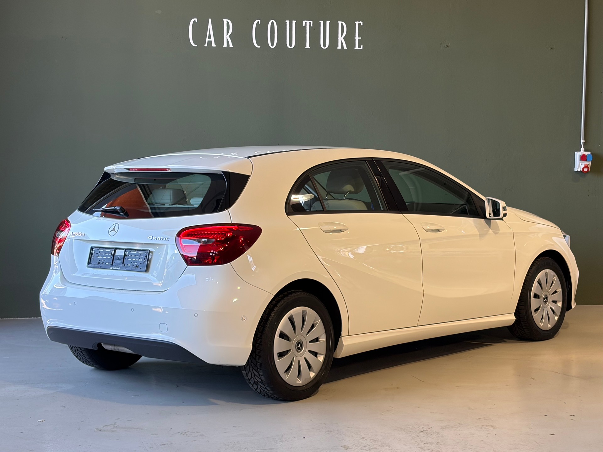 MERCEDES-BENZ A 200 CDI 4Matic 7G-DCT *** 1.Hand *** CH-Fahrzeug *** Ab MFK ***-showroom-element-3