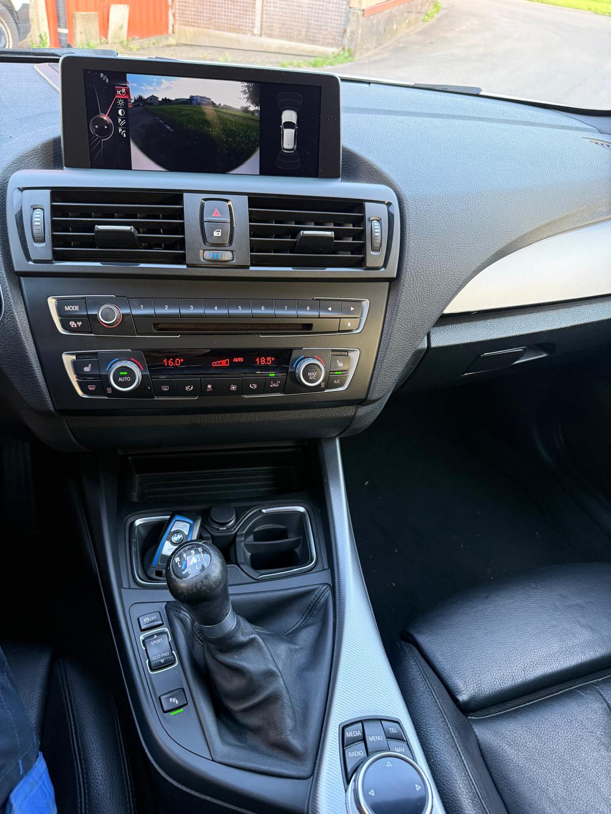 BMW 120d xDrive-image-9