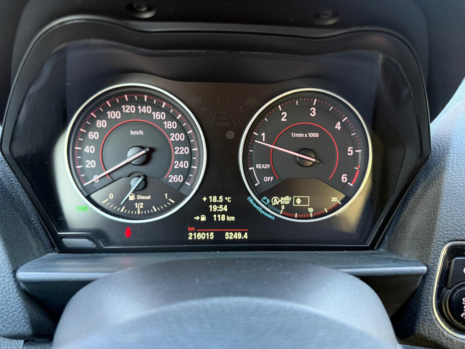 BMW 120d xDrive-image-7