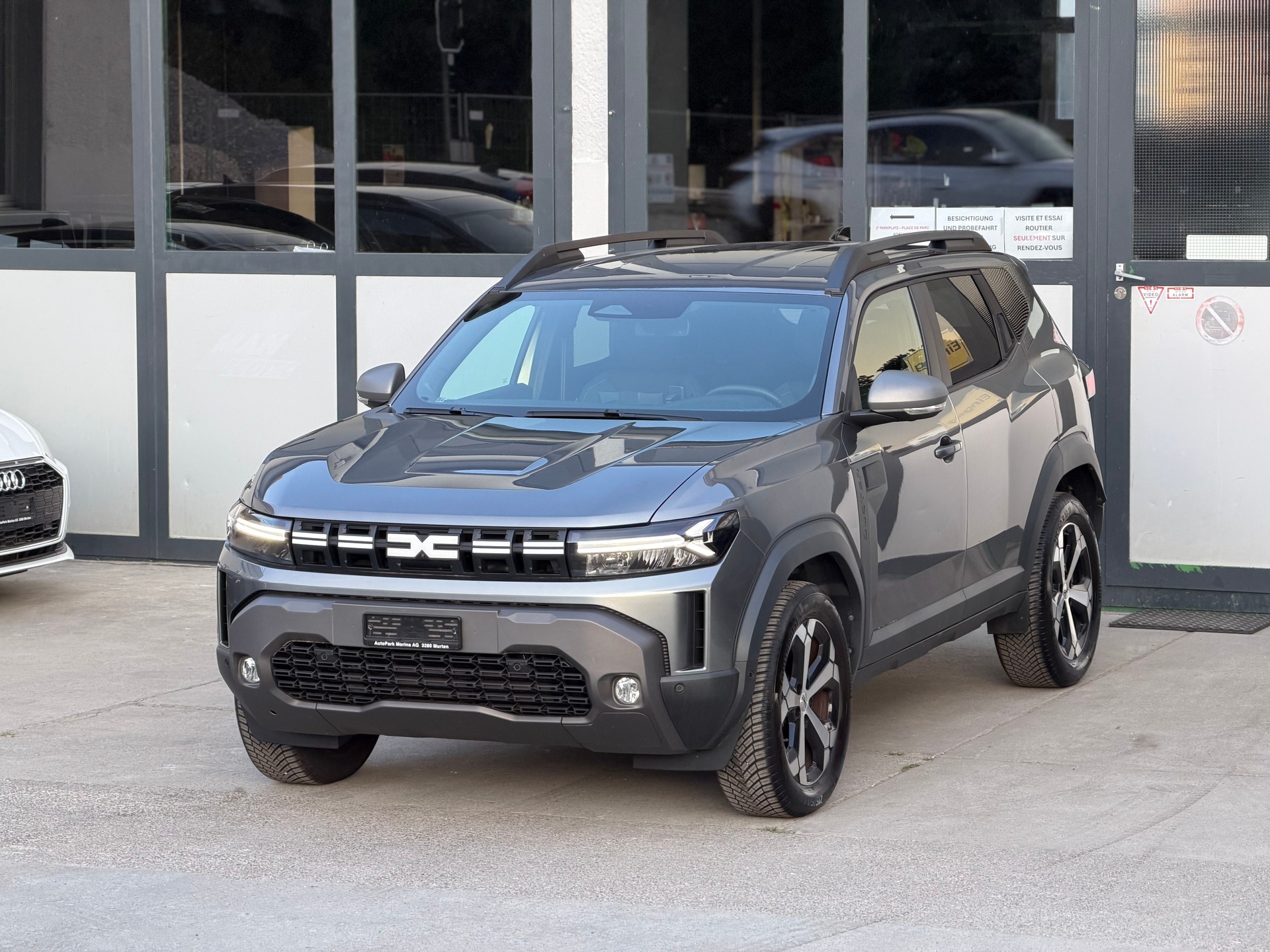 DACIA Duster TCe 130 48V Journey 4x4-showroom-element-1