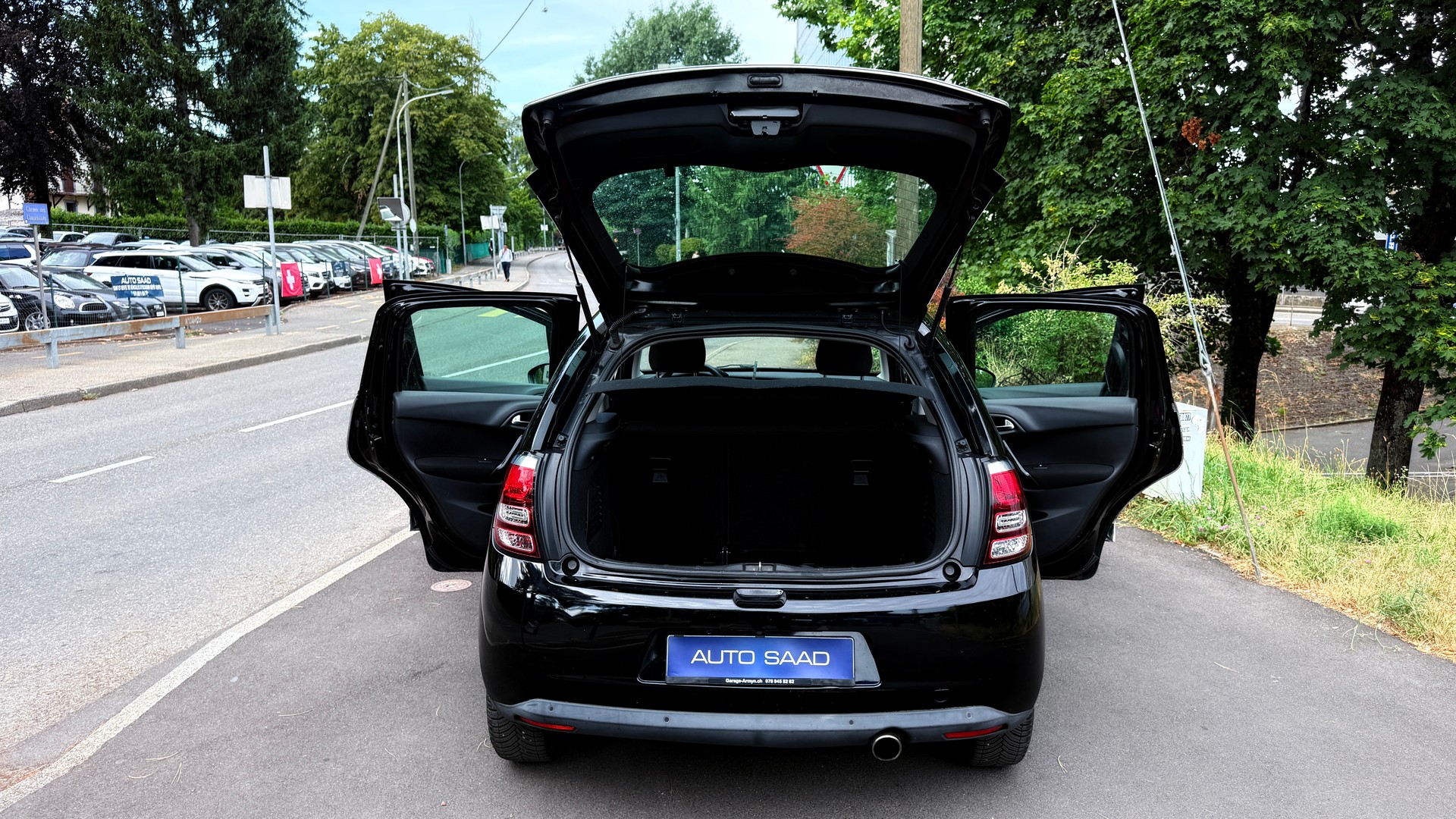 CITROEN C3 1.4i 16V Swiss Style EGS5-image-6