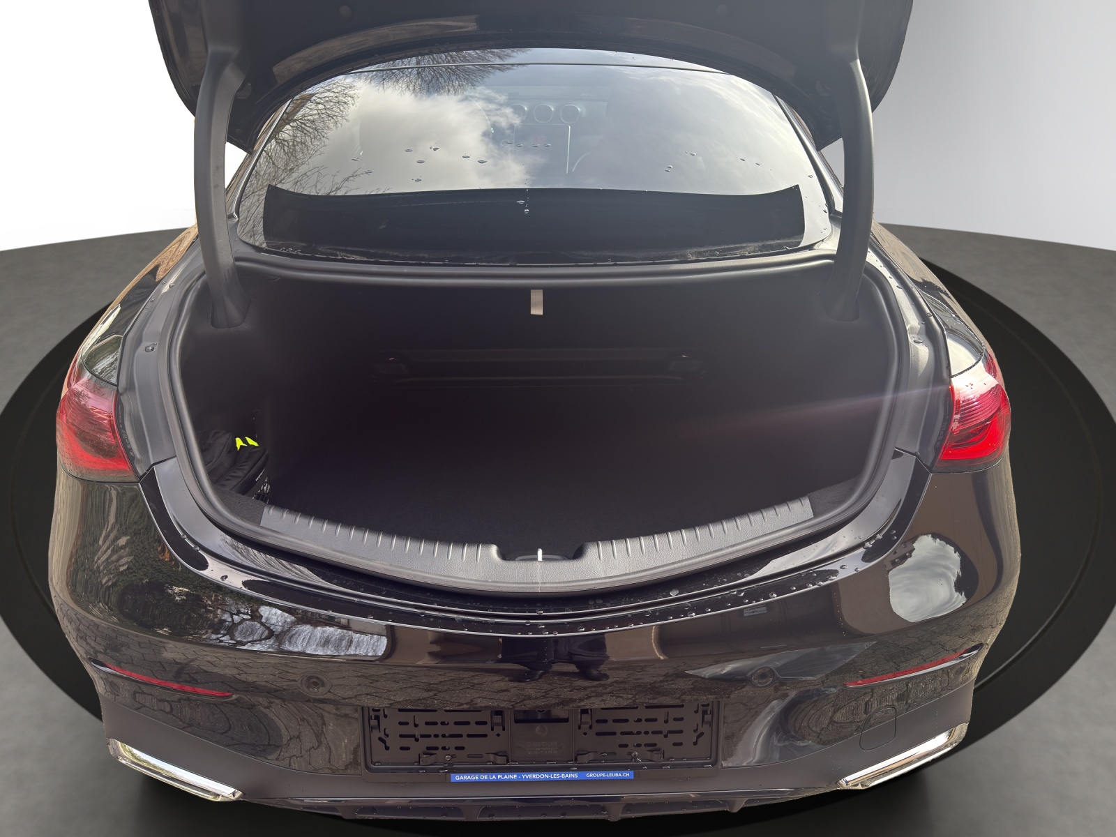 MERCEDES-BENZ CLE 200 Coupé 4Matic 9G-Tronic-image-5
