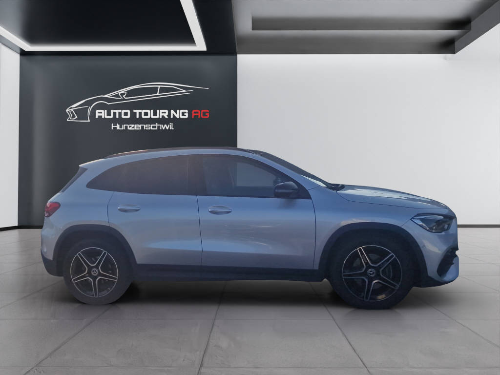 MERCEDES-BENZ GLA 200 AMG Line 4matic-image-1