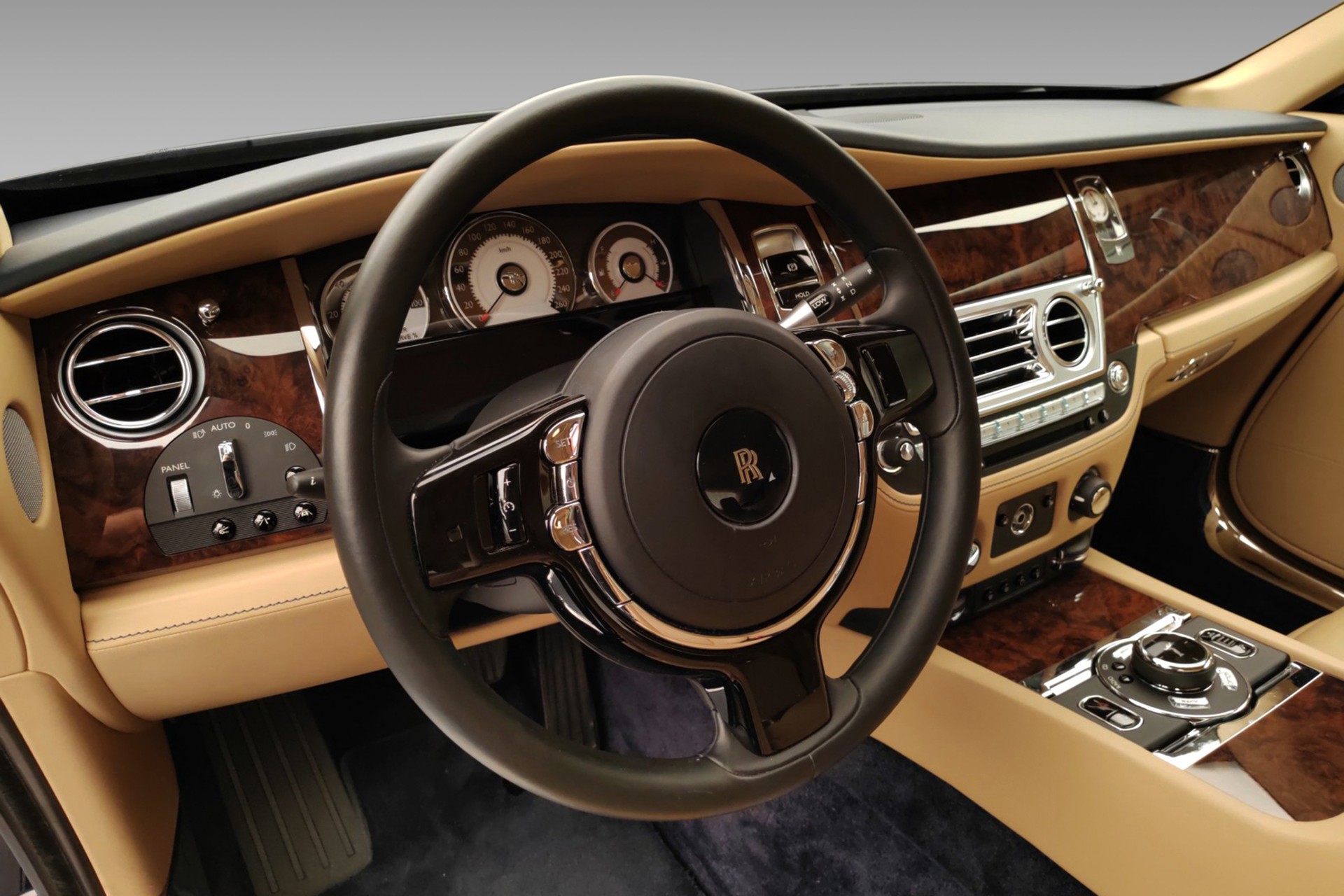 ROLLS-ROYCE Wraith 6.6 V12-image-11