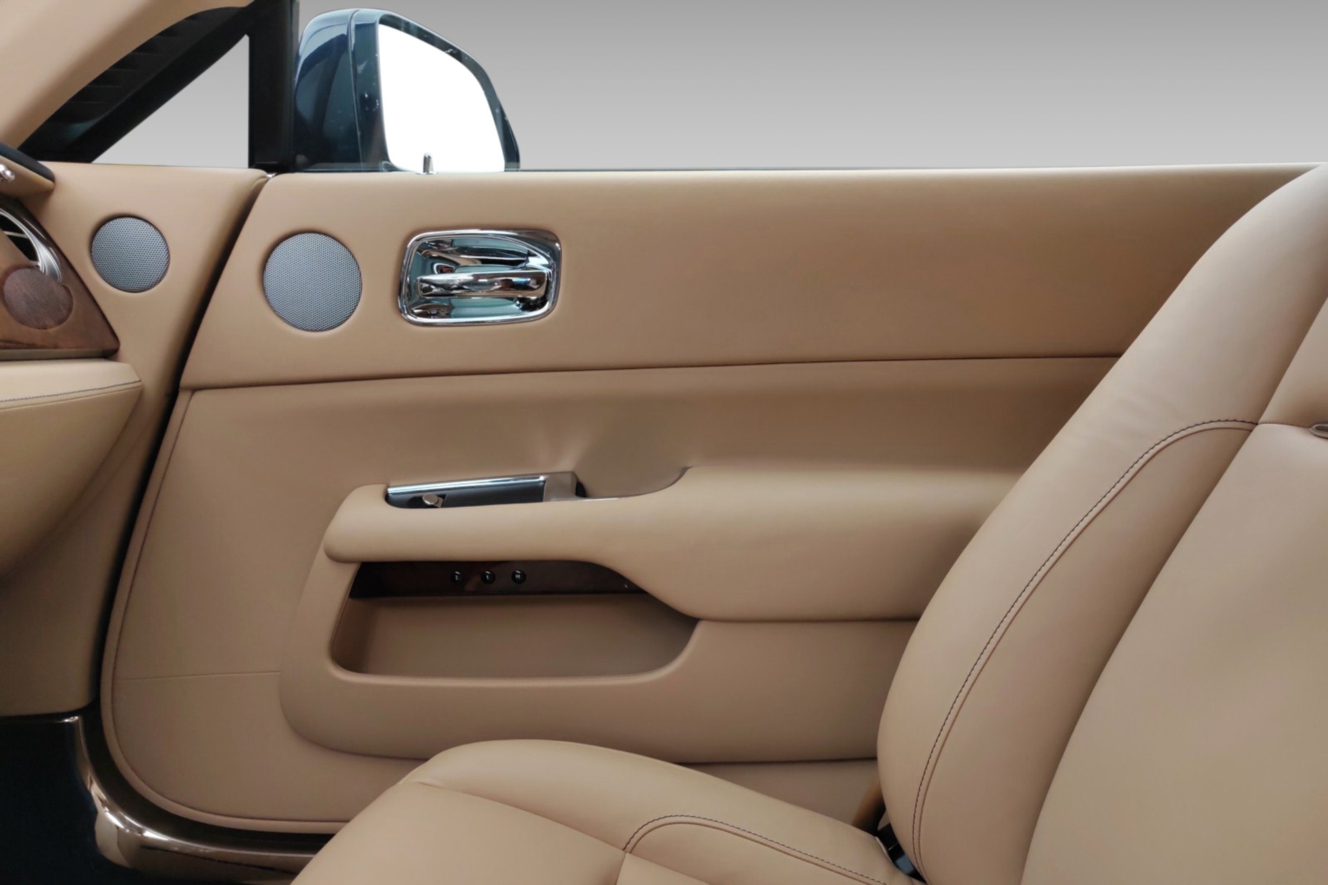 ROLLS-ROYCE Wraith 6.6 V12-image-10