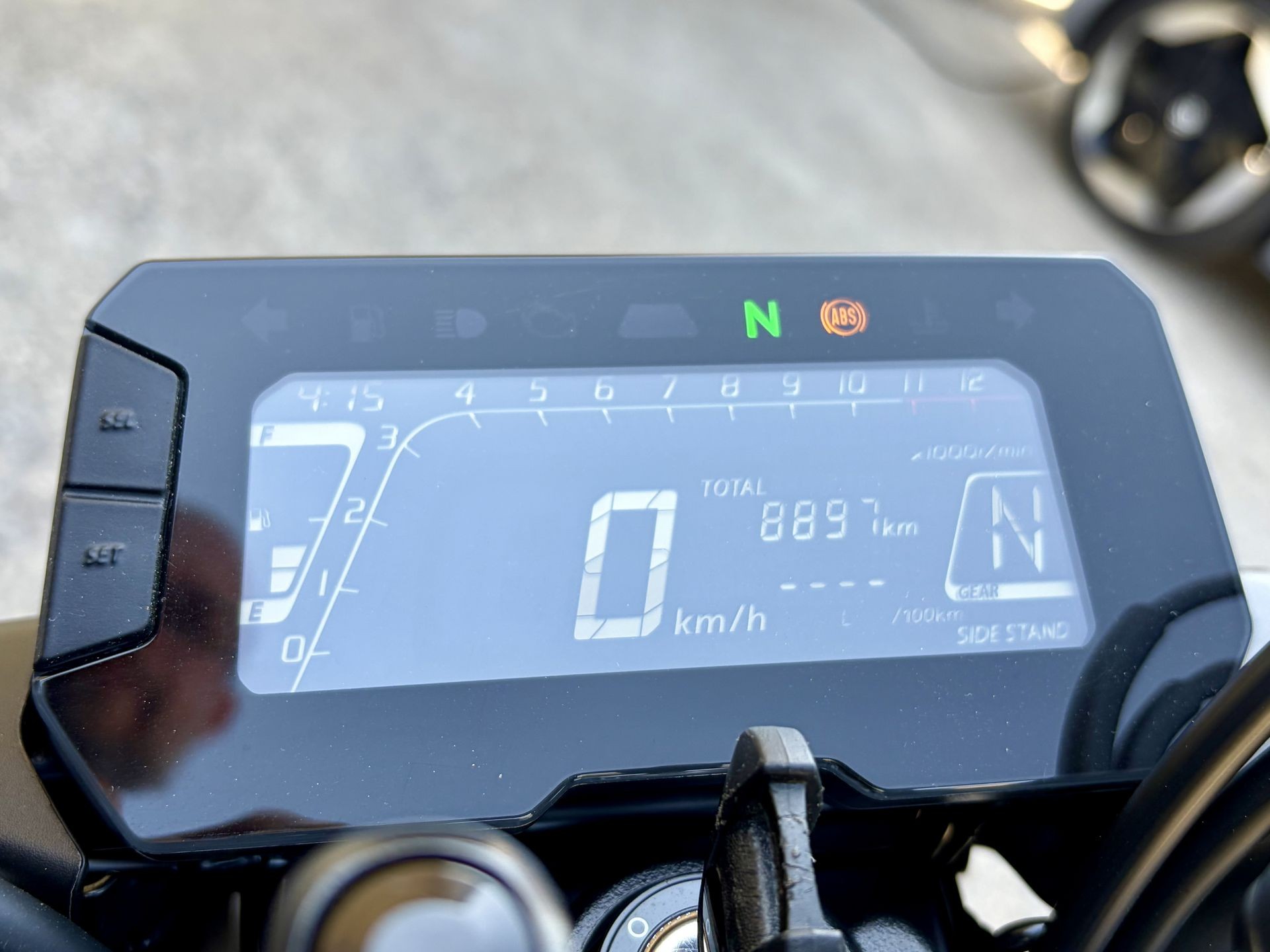 HONDA CB 125 R-image-5