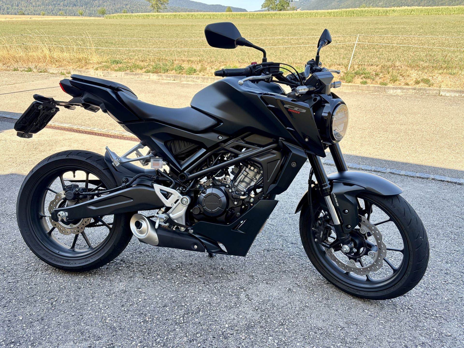 HONDA CB 125 R