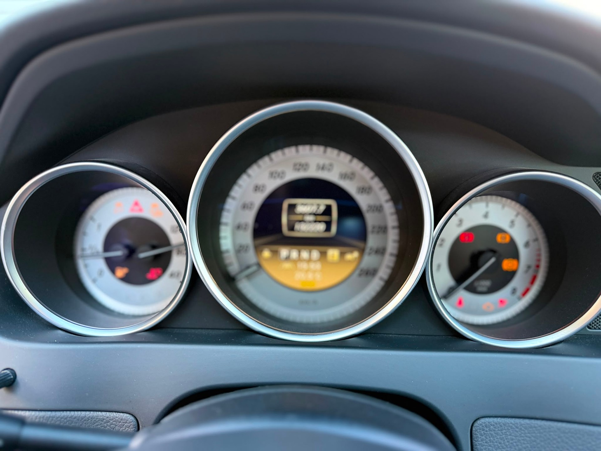 MERCEDES-BENZ C 350 V6 BlueEF Coupé-image-15