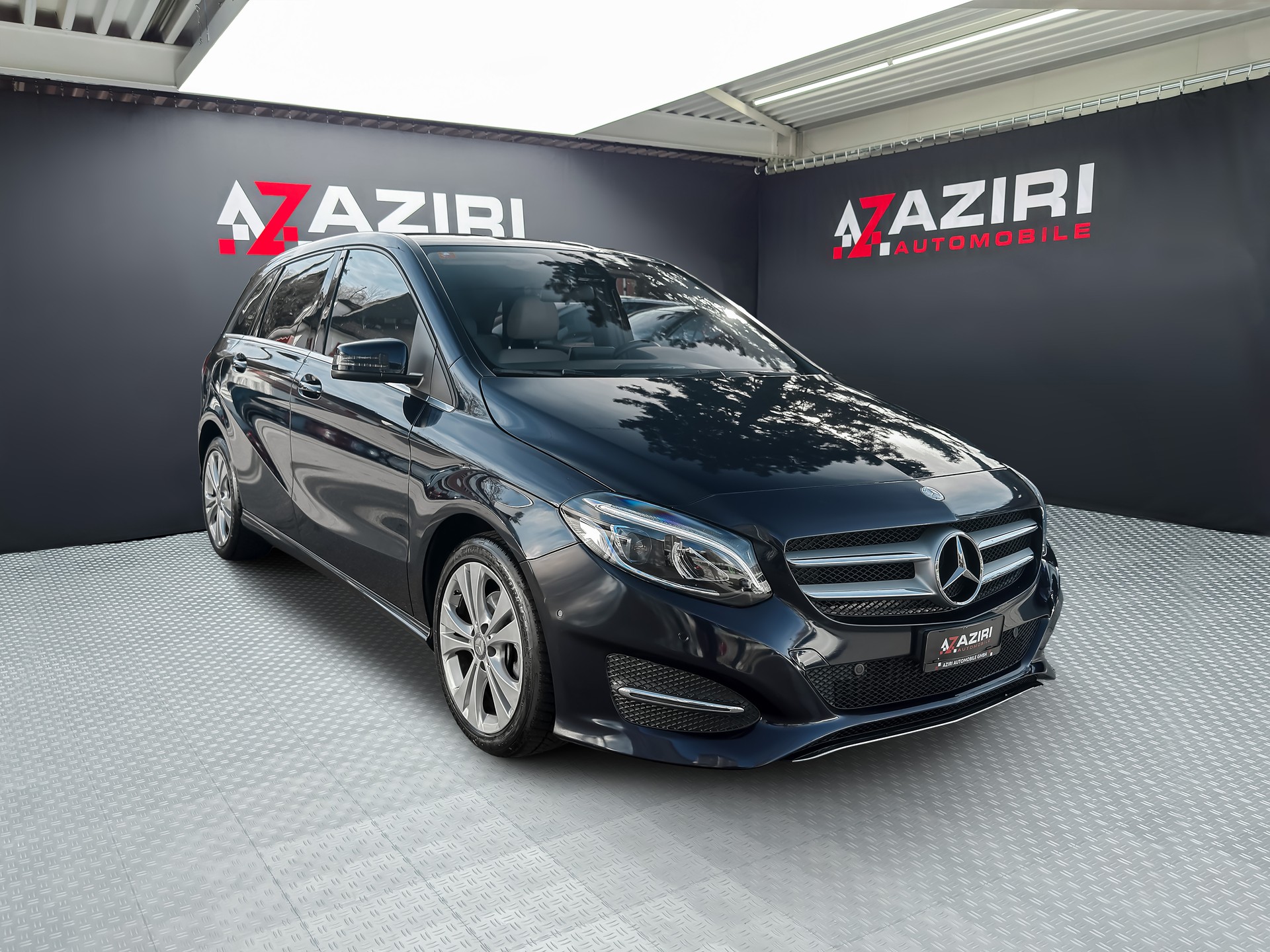 MERCEDES-BENZ B 220 CDI Style 4Matic 7G-DCT-showroom-element-2