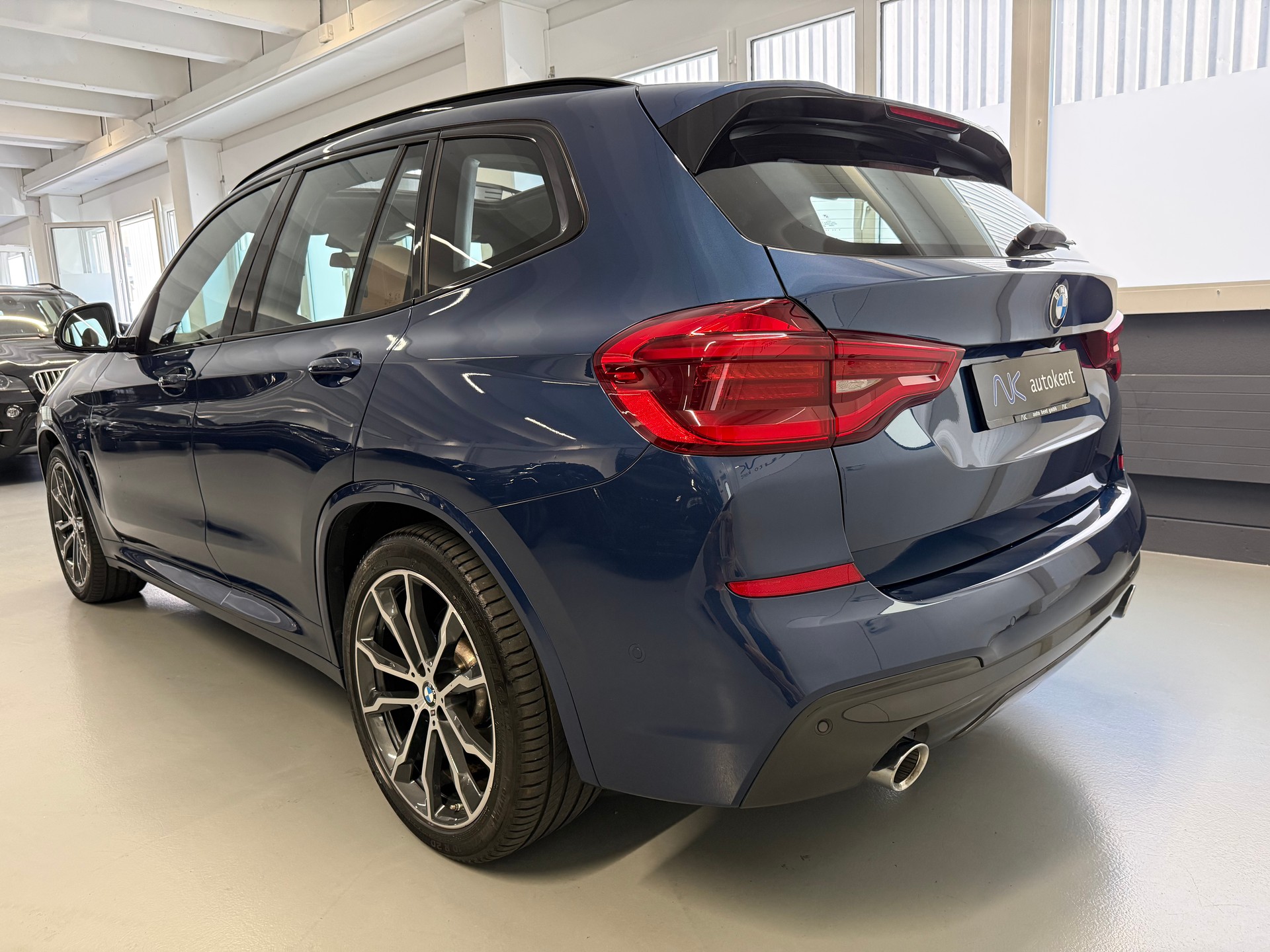 BMW X3 xDrive 30d M Sport Steptronic-showroom-element-3